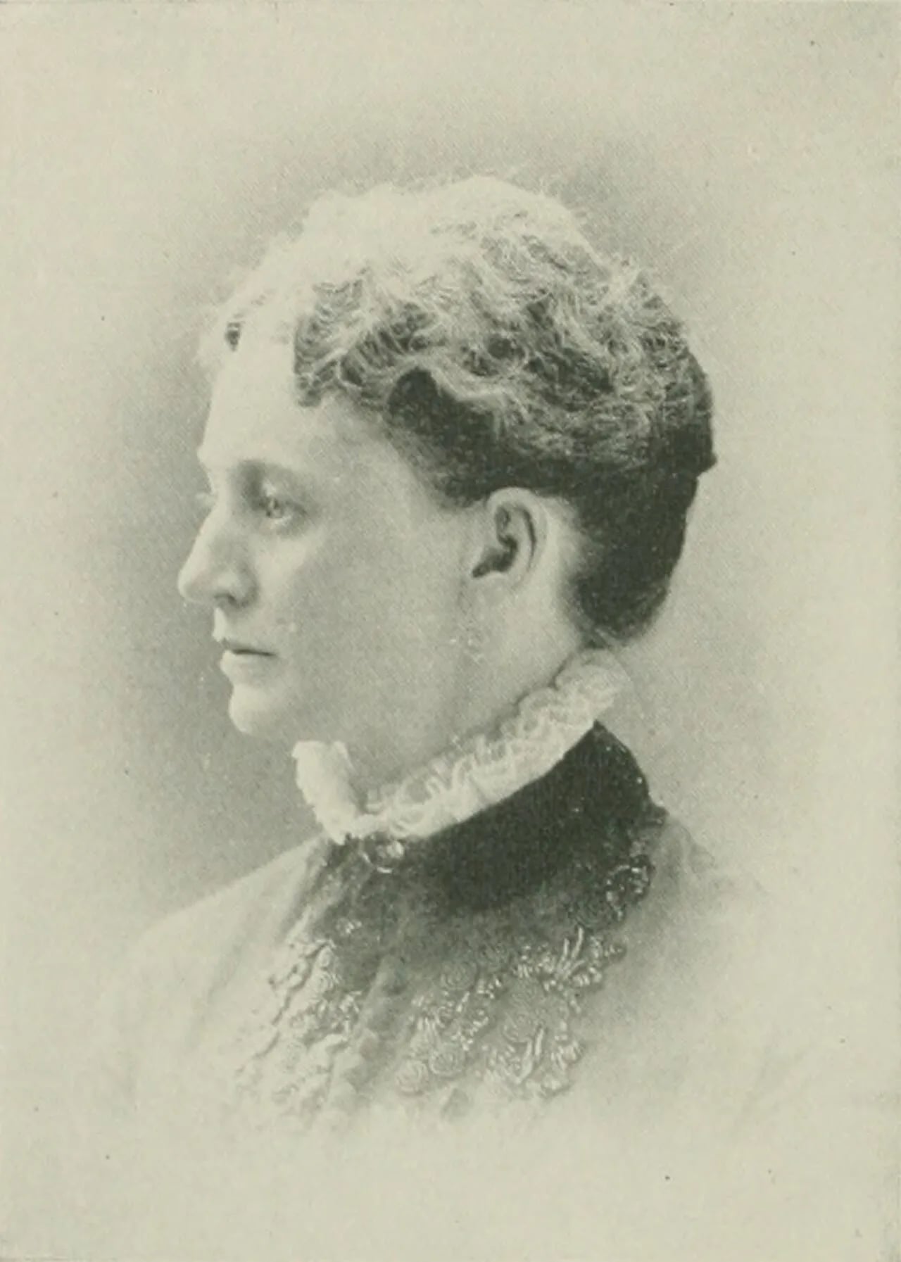 Portrait of Mary Blatchley Briggs (1846–1910) – memorial page