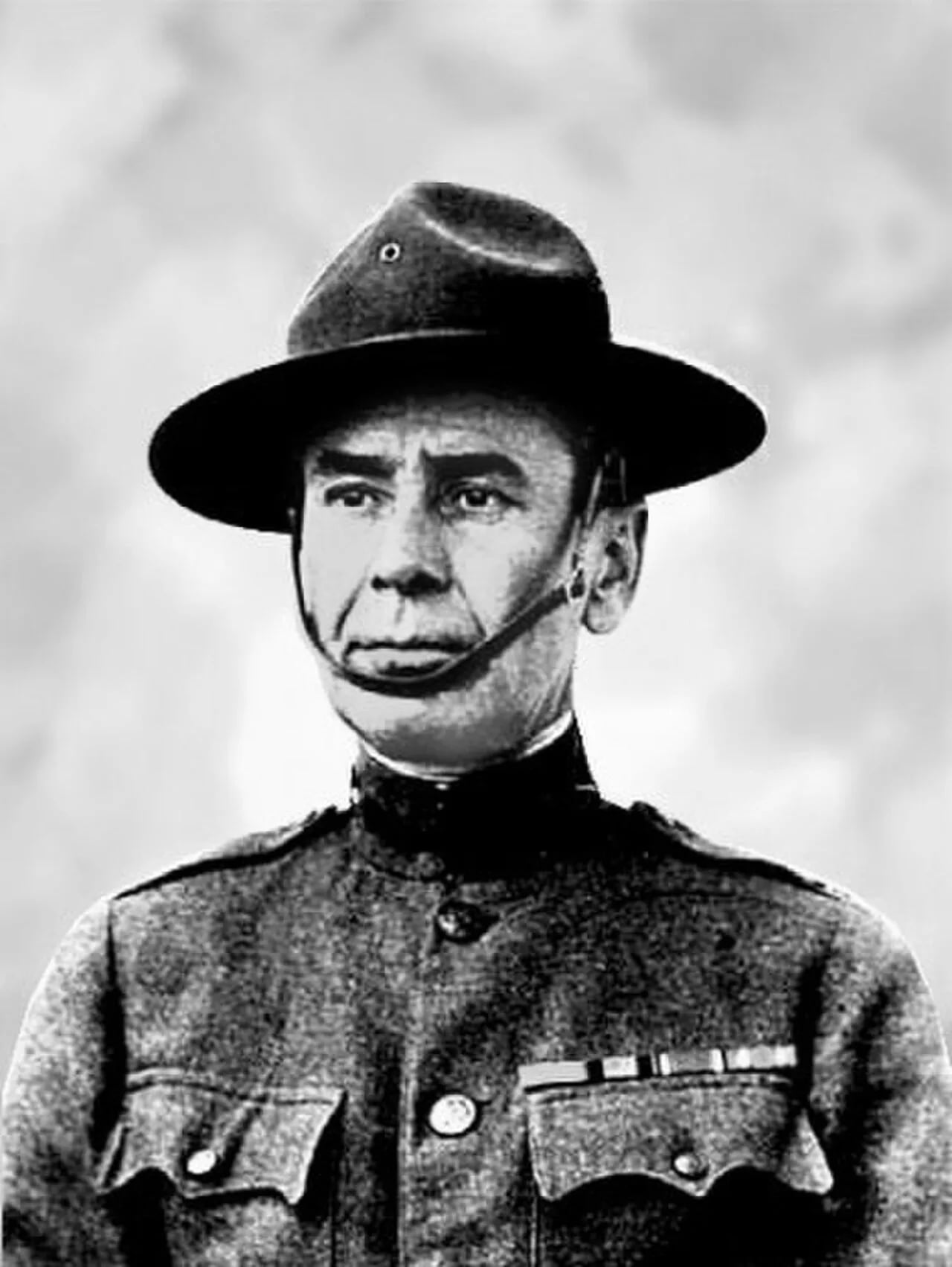 Porträt von Julien Edmund Victor Gaujot (1874–1938) – Gedenkseite