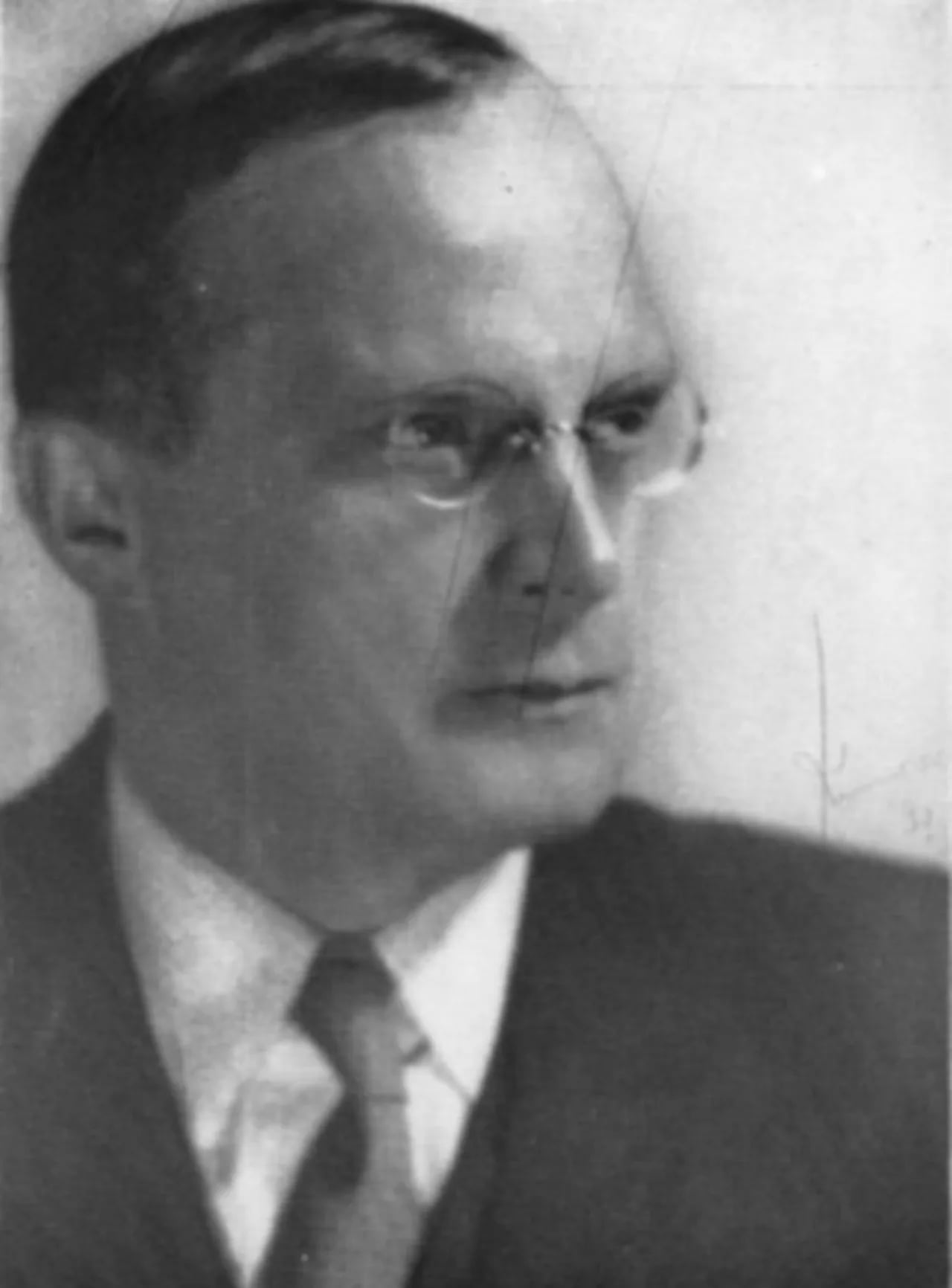Portrait of Juraj Krnjević (1895–1988) – memorial page