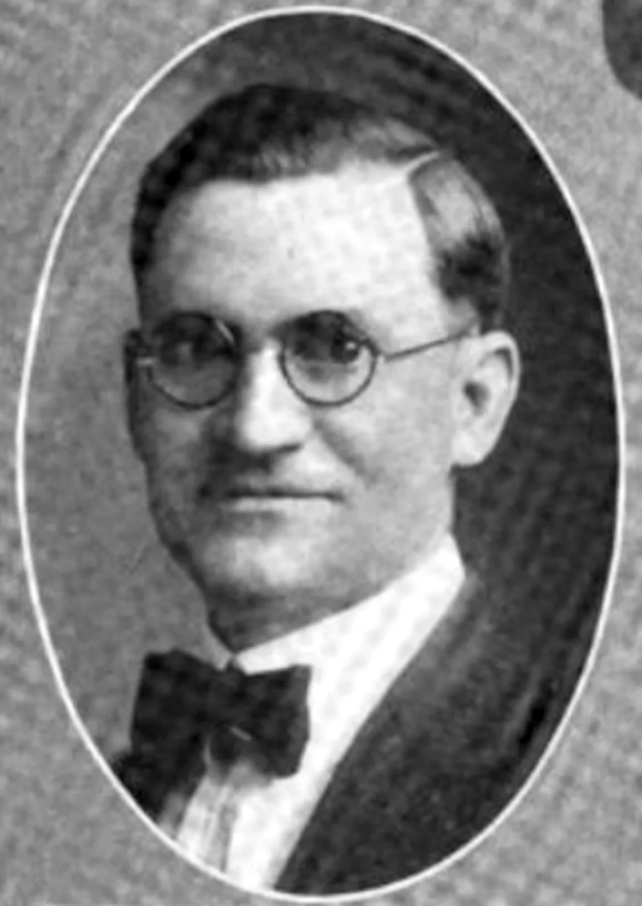 Porträt von Lyman W. Emmons (1885–1955) – Gedenkseite