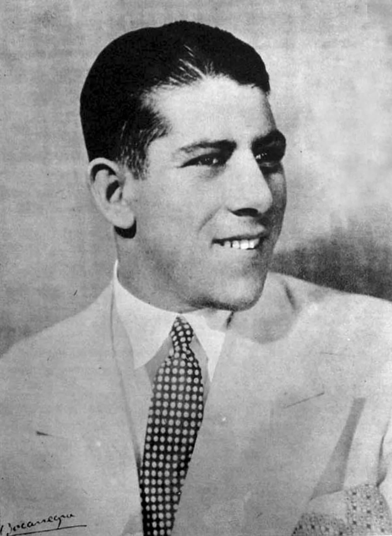 Portrait of Justo Suárez (1909–1938) – memorial page