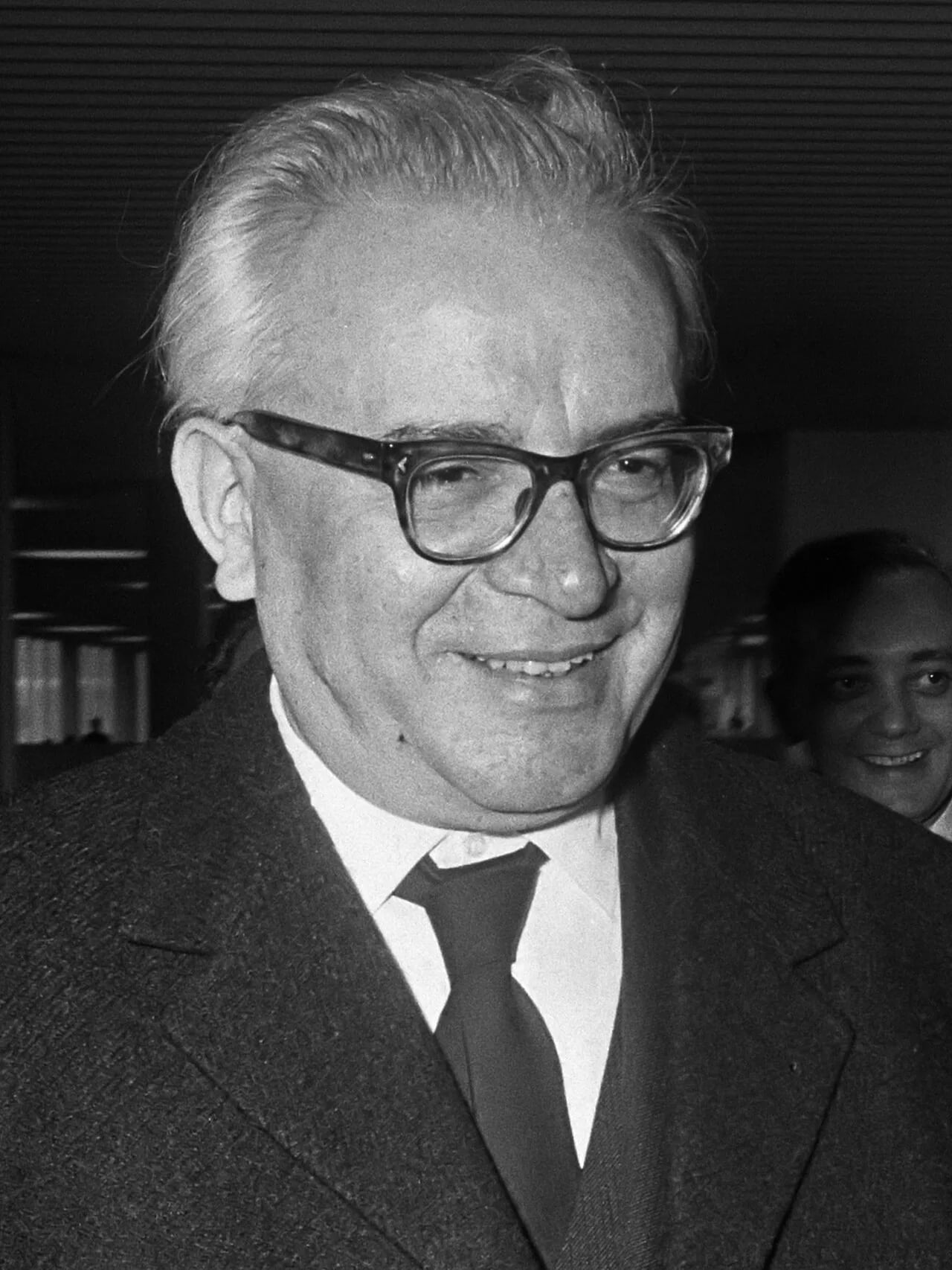 Porträt von János Péter (1910–1999) – Gedenkseite