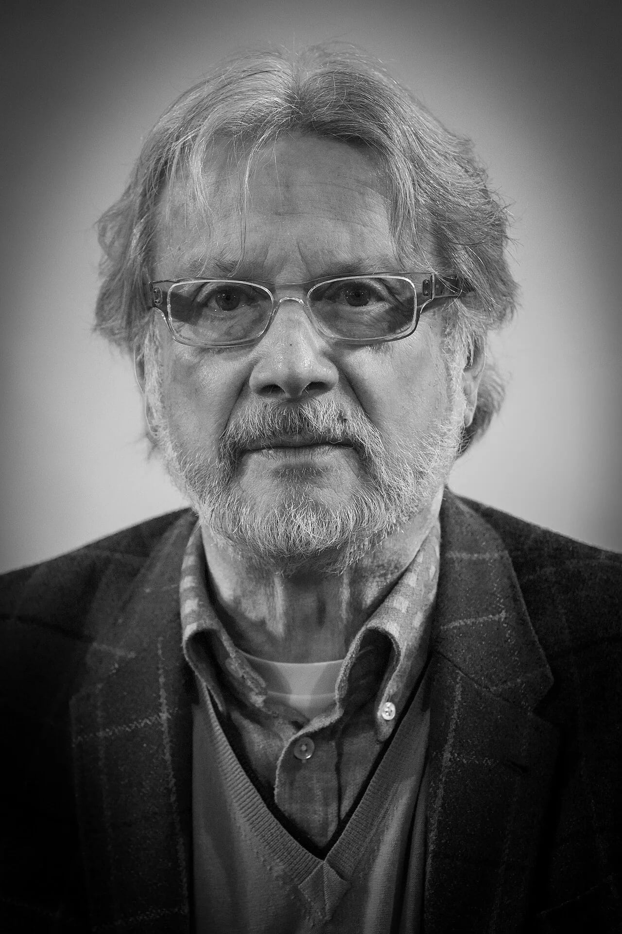 Portrait of Daniel Defert (1937–2023) – memorial page