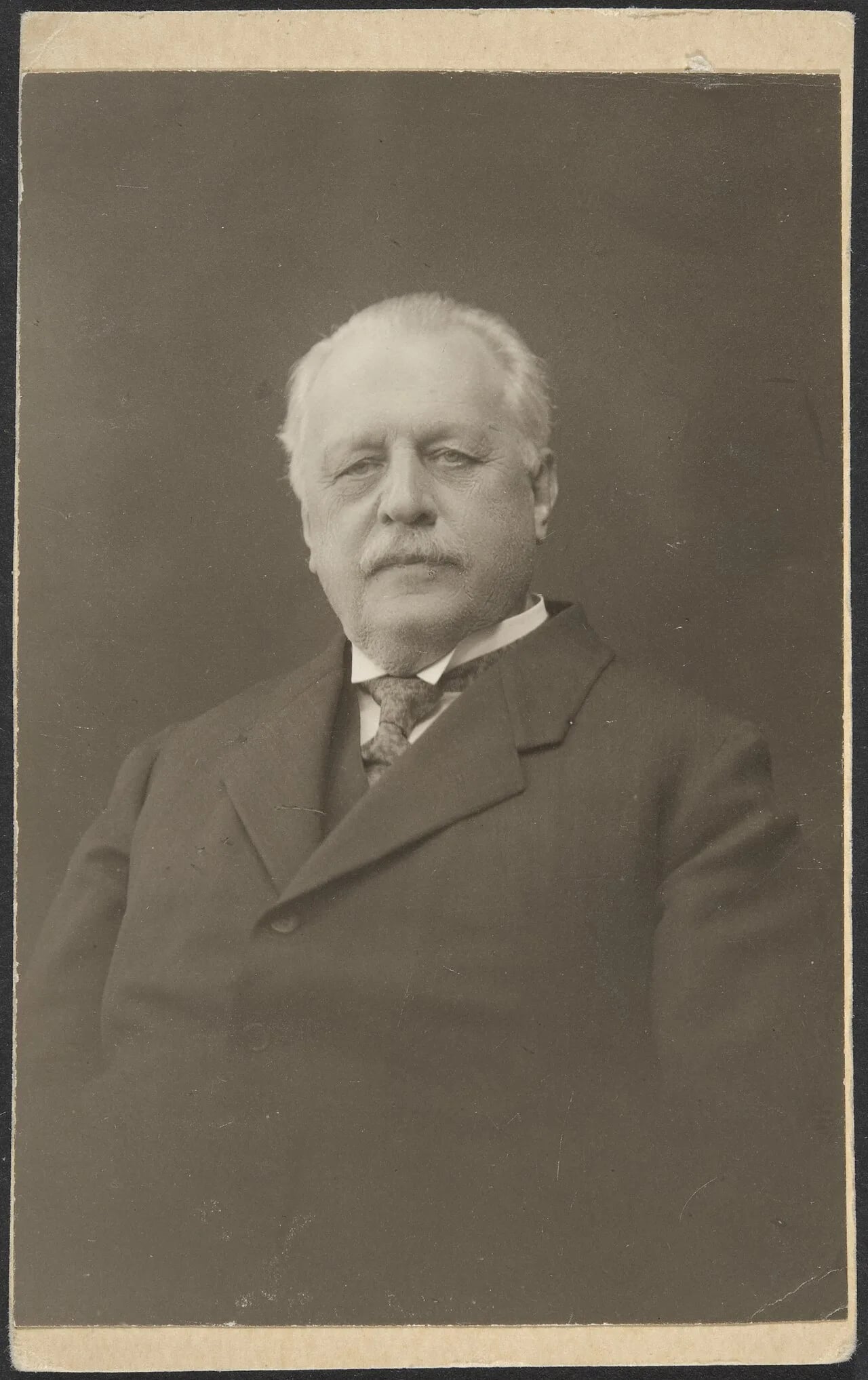 Porträt von Hugo Standertskjöld (1844–1931) – Gedenkseite