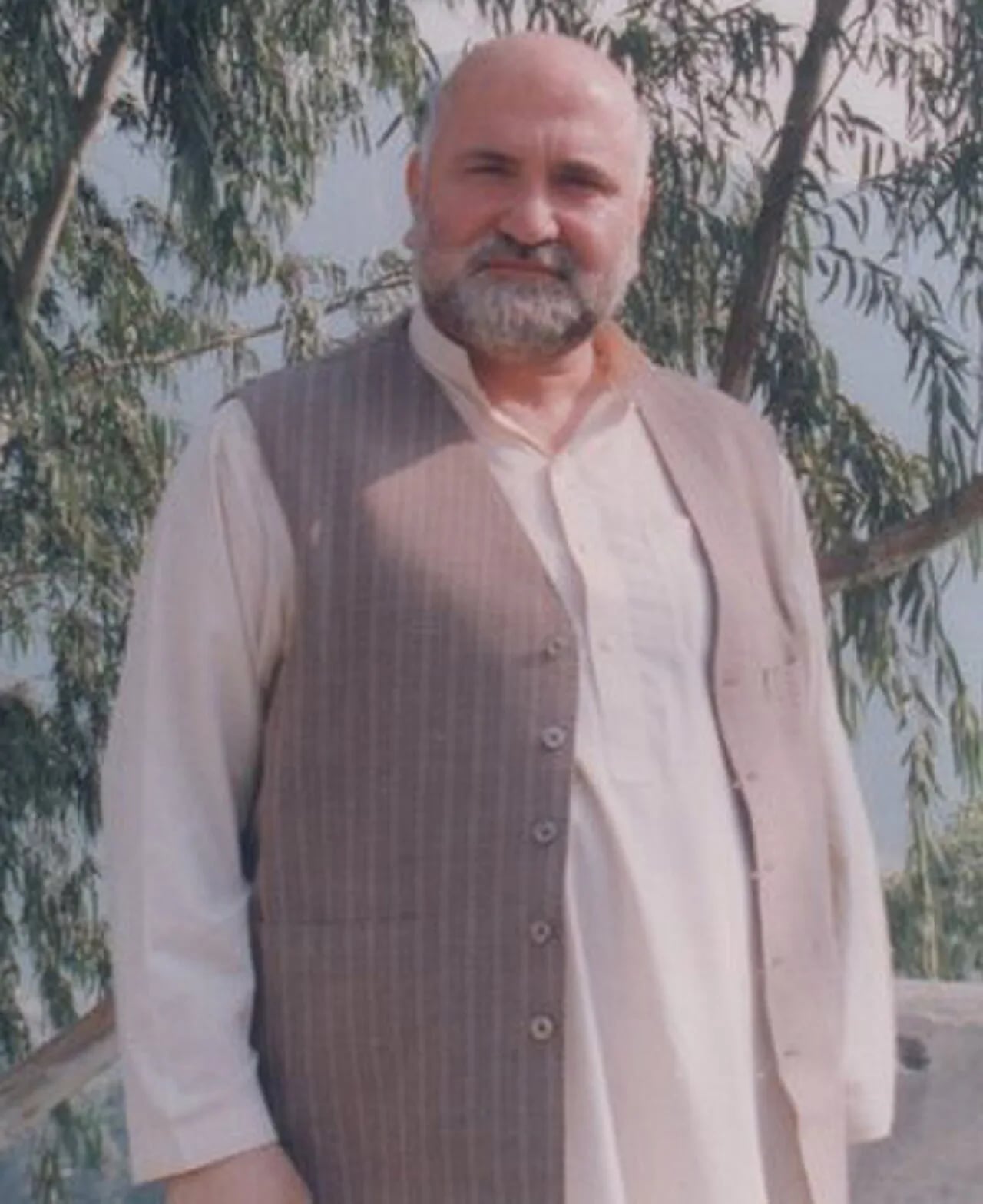 Portrait of Abdul Haq (1958–2001) – memorial page