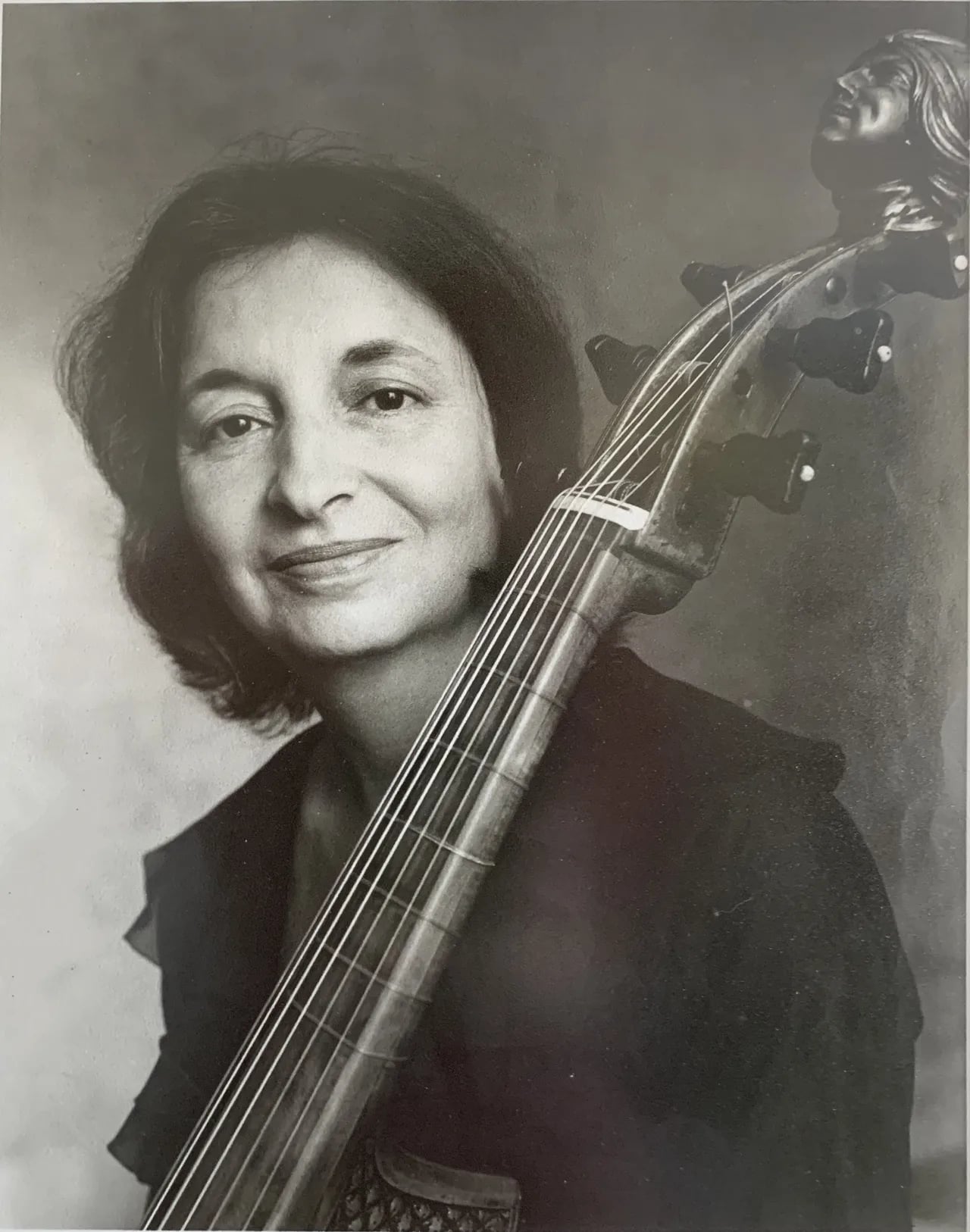 Portrait of Judith Davidoff (1927–2021) – memorial page