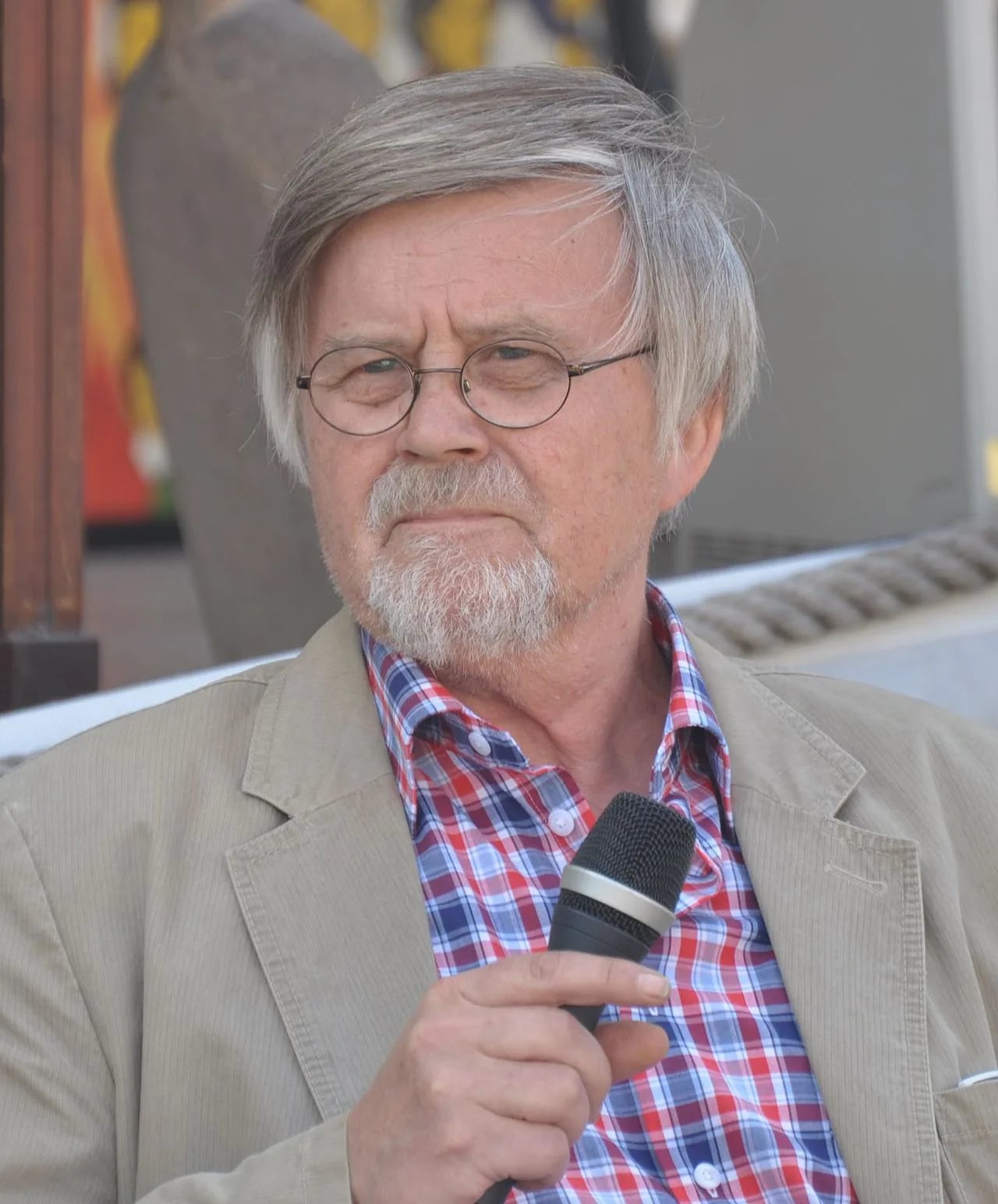 Porträt von Kai Linnilä (1942–2017) – Gedenkseite