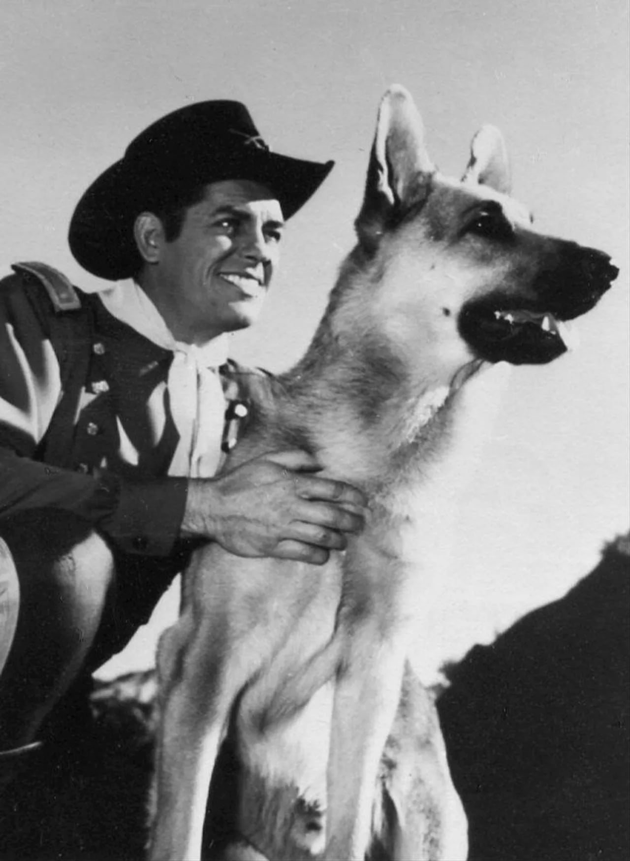 Portrait of James Brown (1920–1992) – memorial page