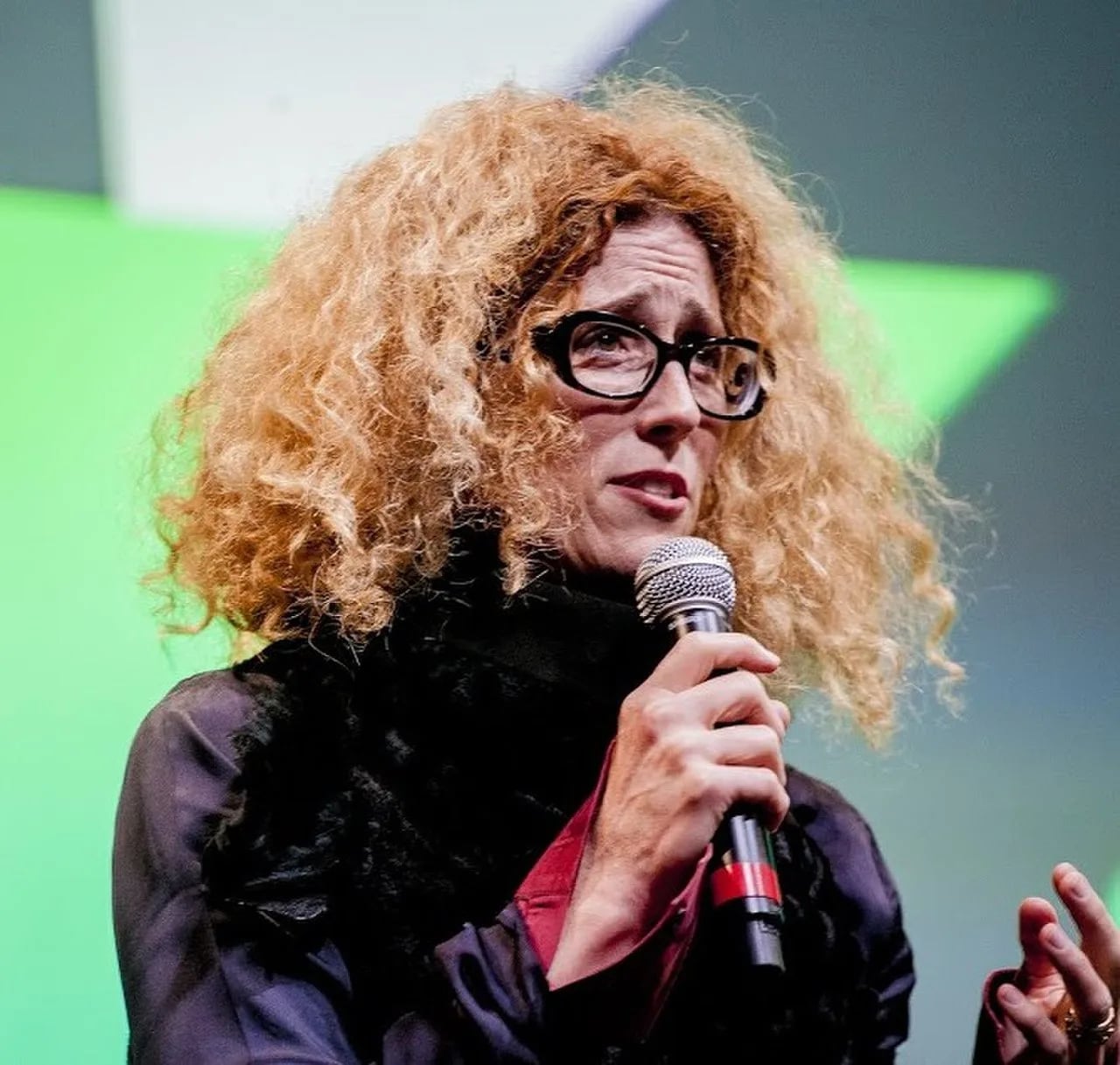 Portrait of Kali Nikitas (1964–2012) – memorial page