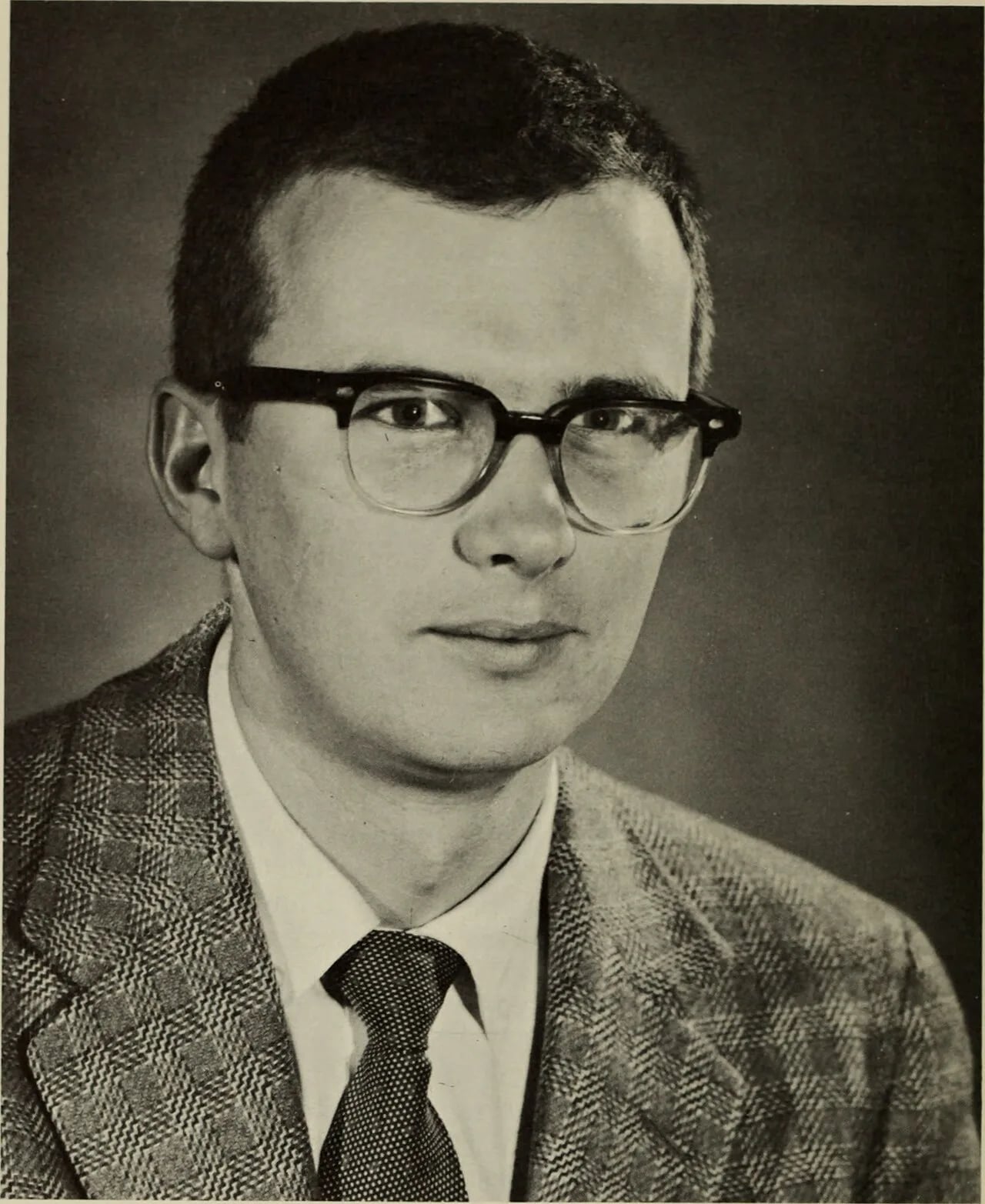 Porträt von Malcolm McKenna (1930–2008) – Gedenkseite