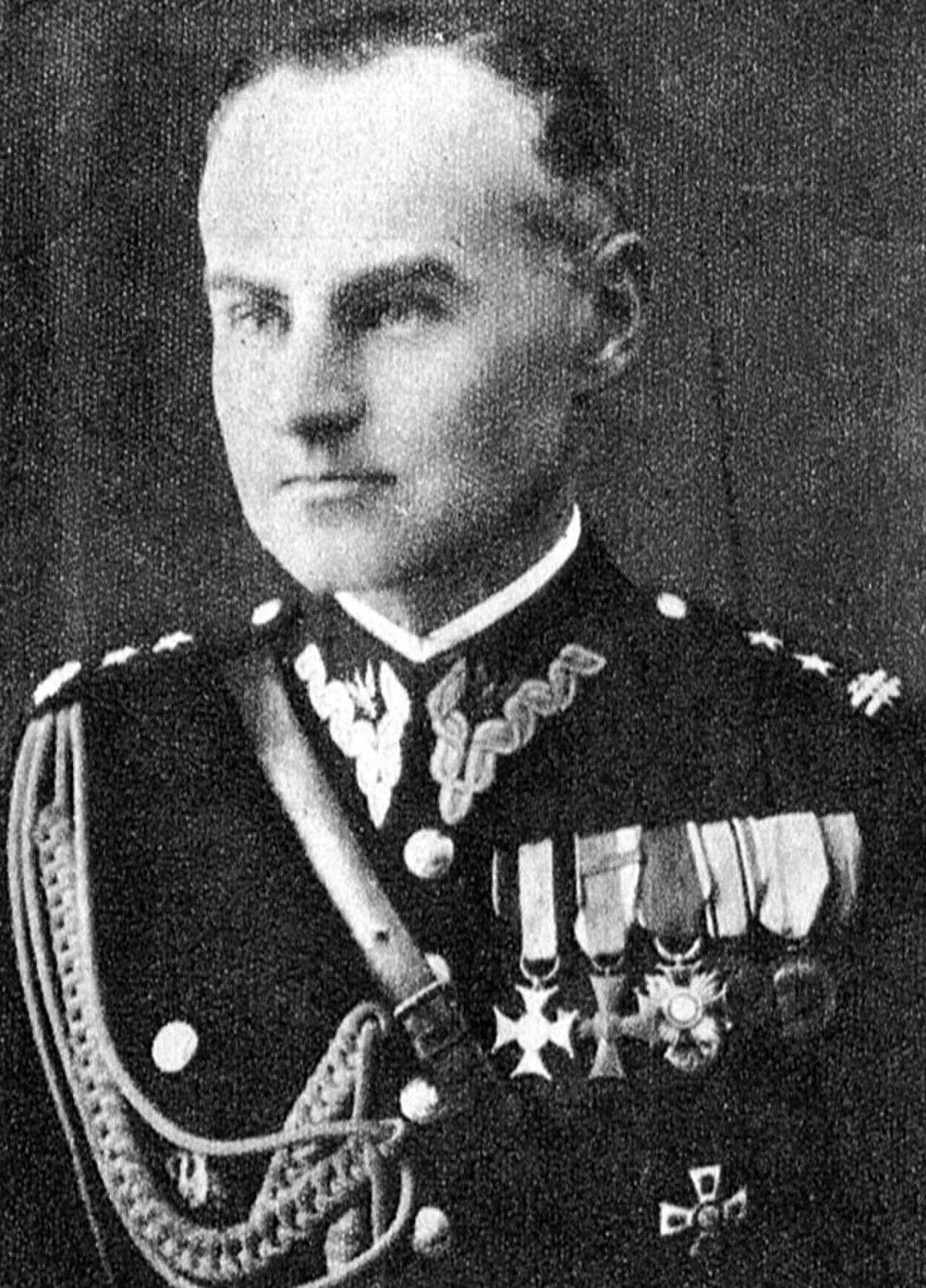 Portrait of Karol Ziemski (1895–1974) – memorial page
