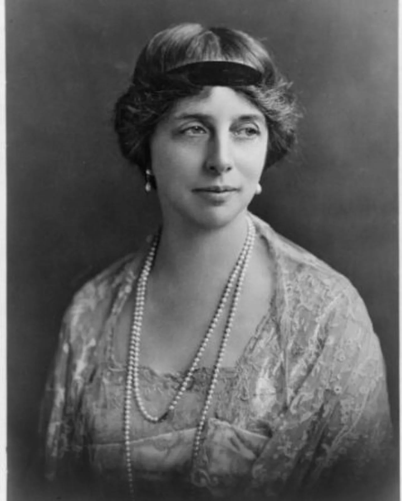 Porträt von Katharine Stewart-Murray, Duchess of Atholl (1874–1960) – Gedenkseite