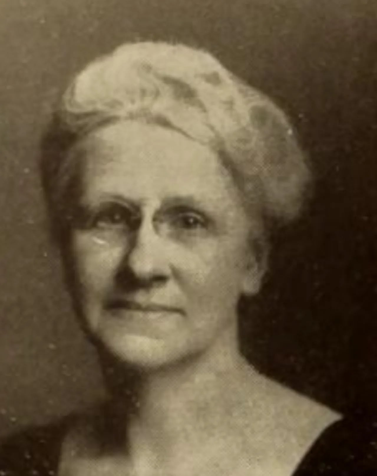 Porträt von Mary B. McElwain (1874–1964) – Gedenkseite