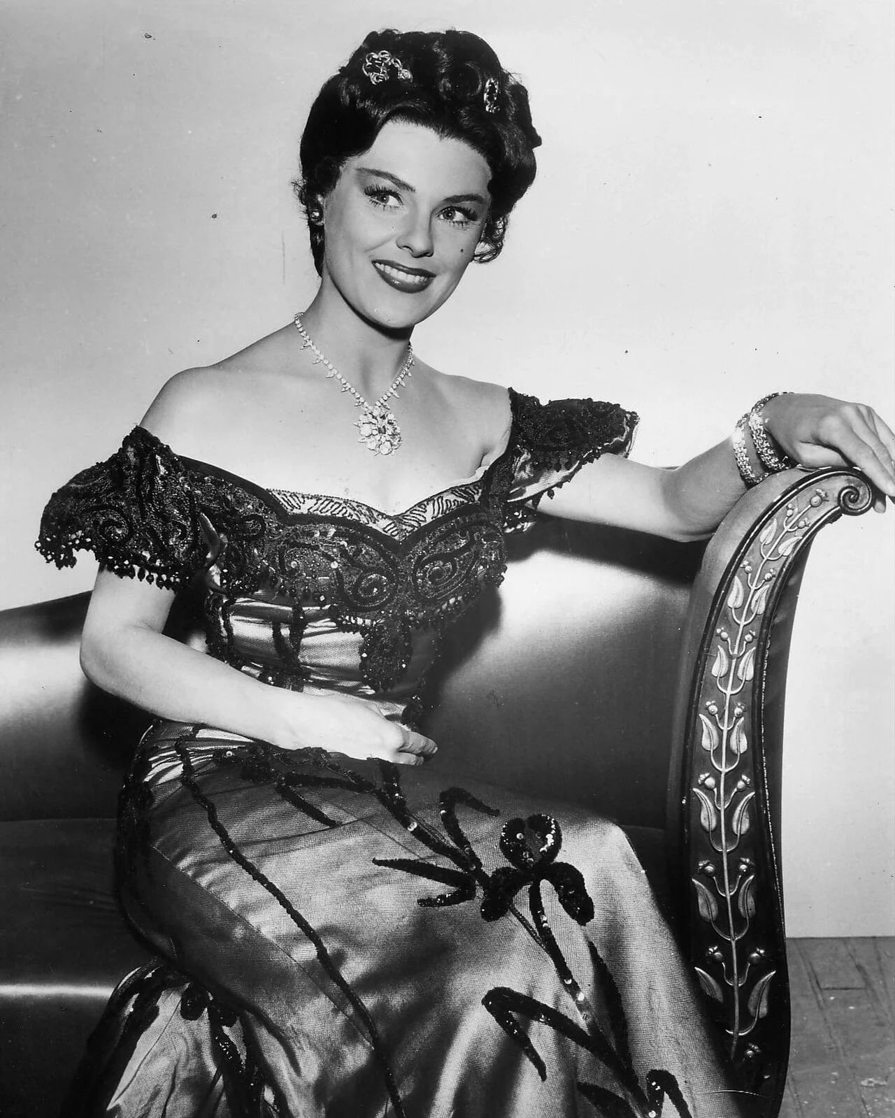 Portrait of Kathleen Crowley (1929–2017) – memorial page