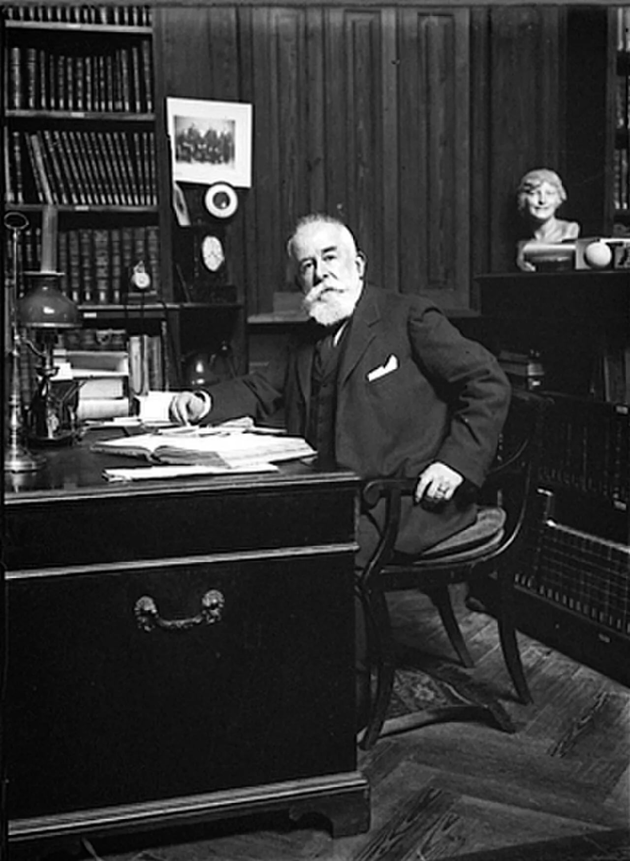 Portrait of Anselmo Braamcamp Freire (1849–1921) – memorial page