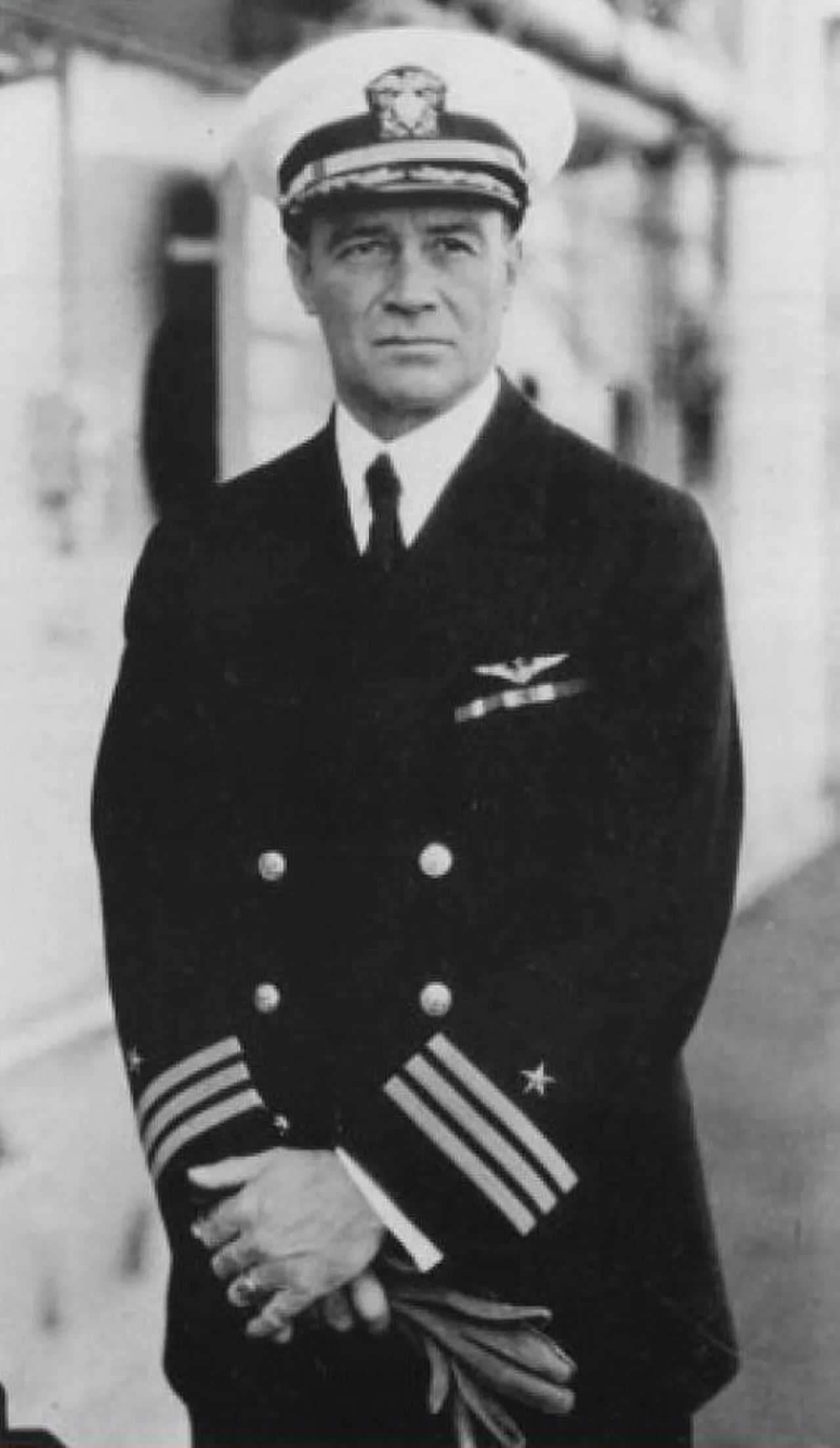 Porträt von Kenneth Whiting (1881–1943) – Gedenkseite