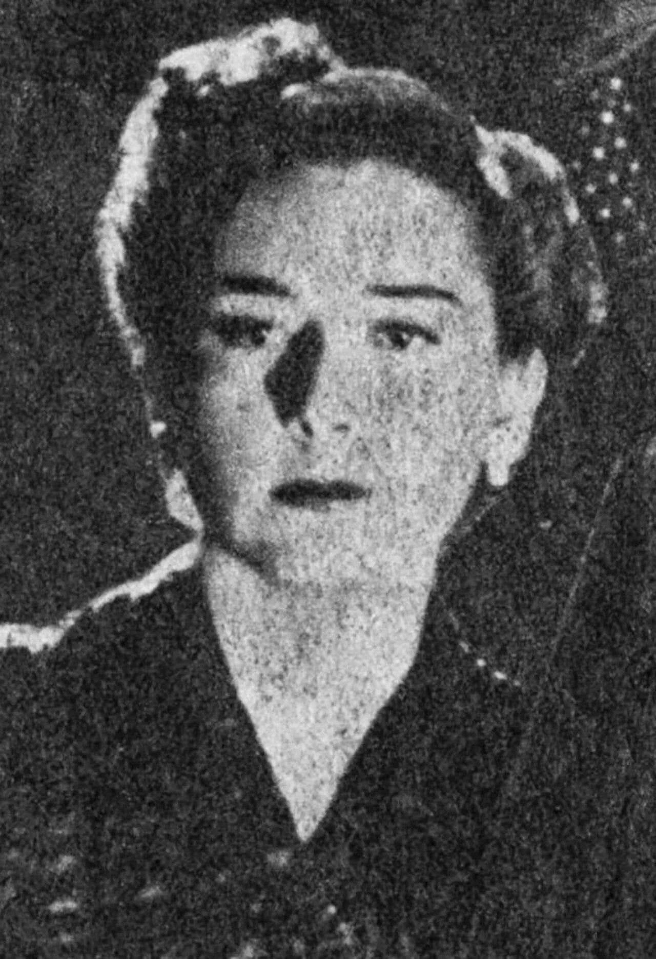 Portrait of Beatriz Aguirre (1925–2019) – memorial page