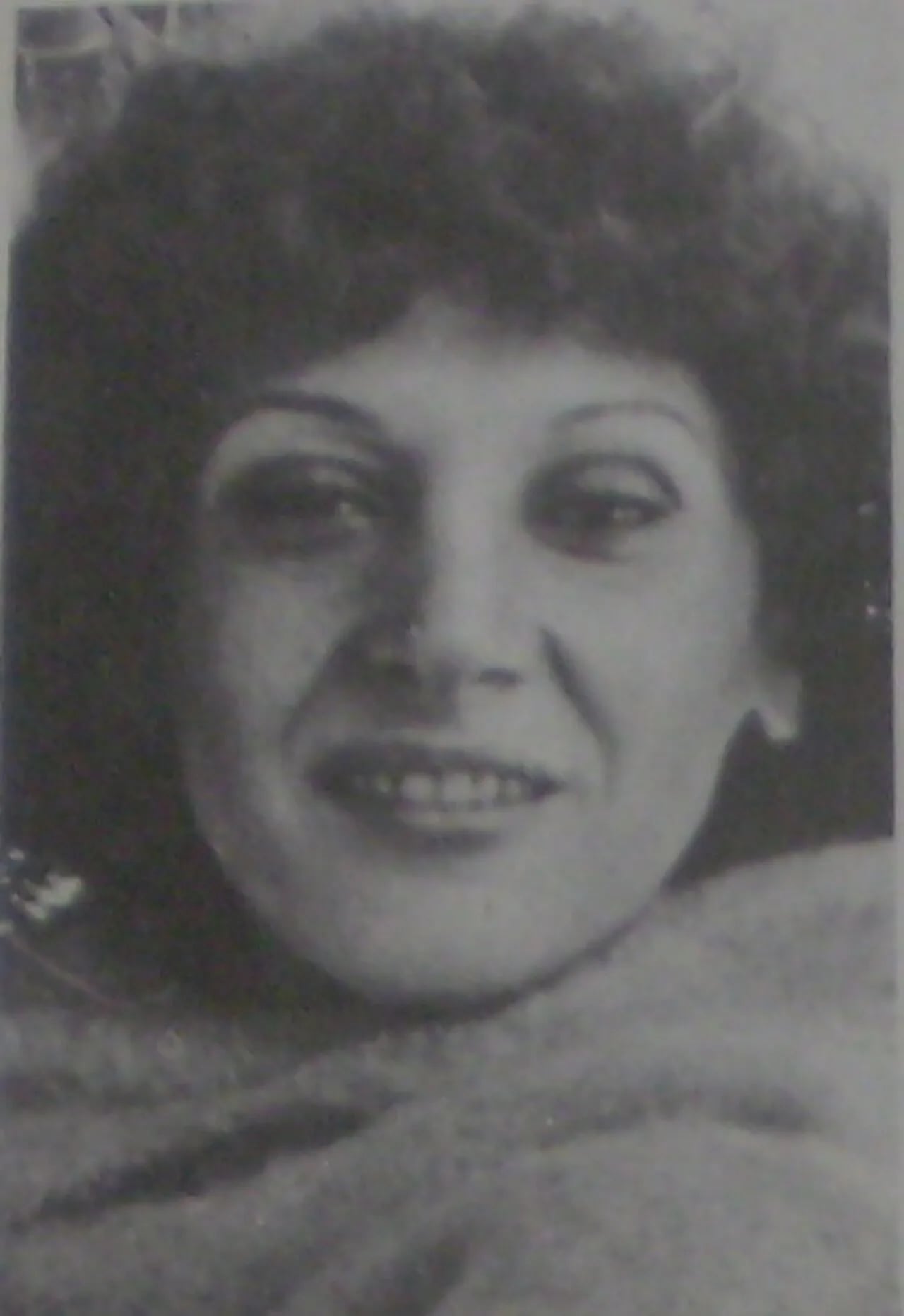 Portrait of Betty Elizalde (1940–2018) – memorial page