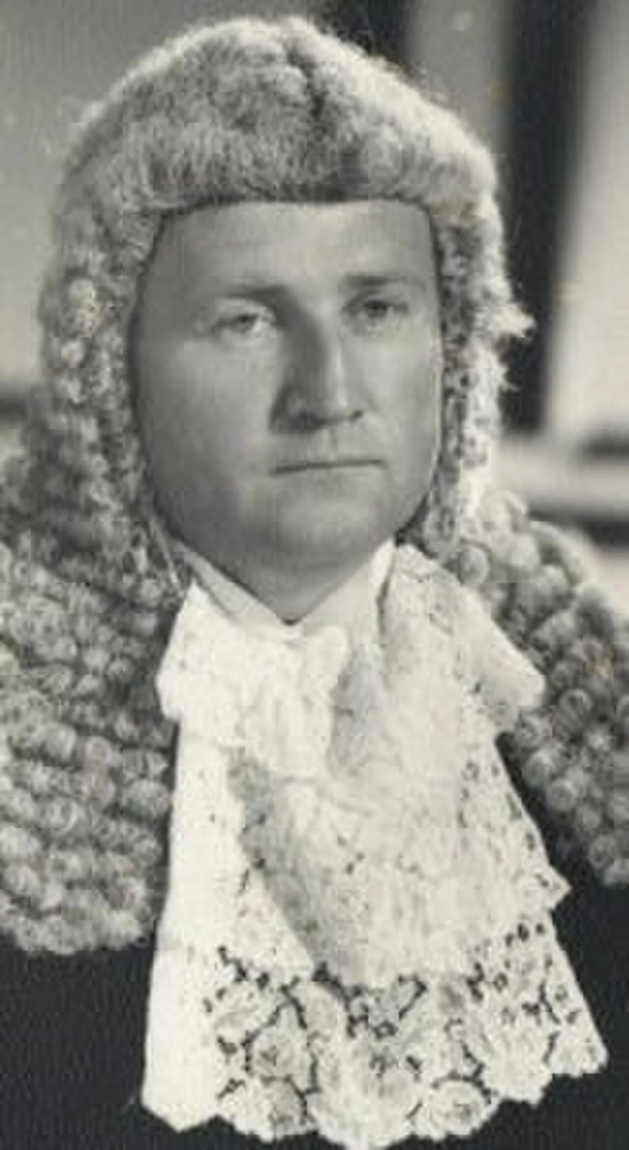 Porträt von Kevin Orchard Lyons (1923–2000) – Gedenkseite