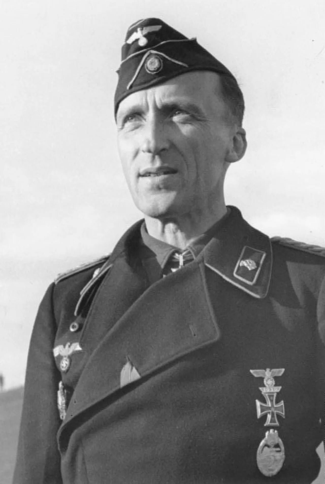 Porträt von Walther von Hünersdorff (1898–1943) – Gedenkseite