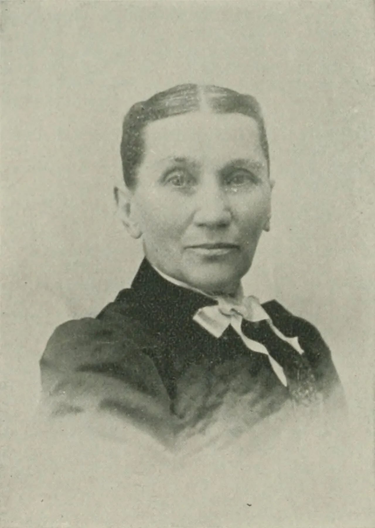 Portrait of Ann Weaver Bradley (1834–1913) – memorial page