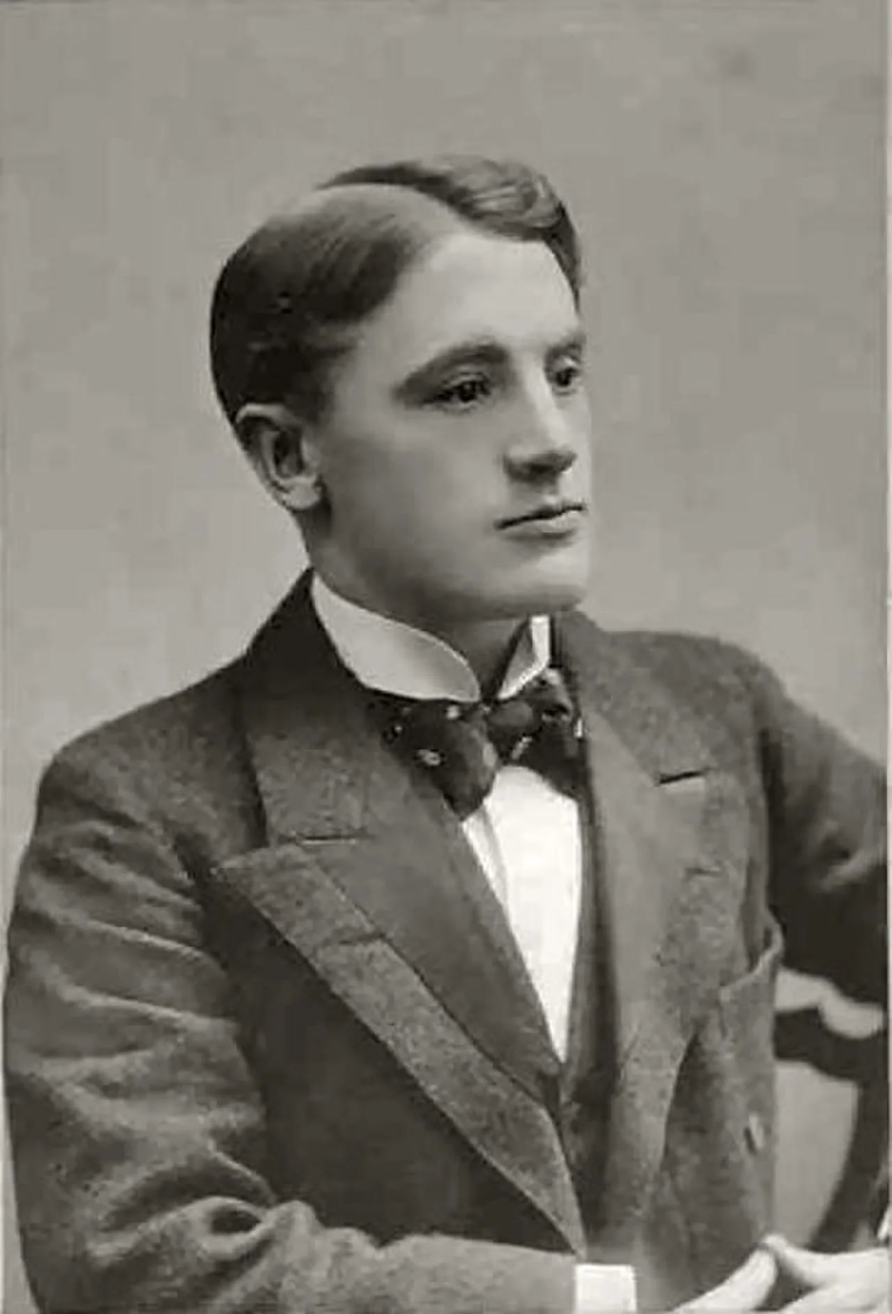 Portrait of Austen Hurgon (1867–1942) – memorial page