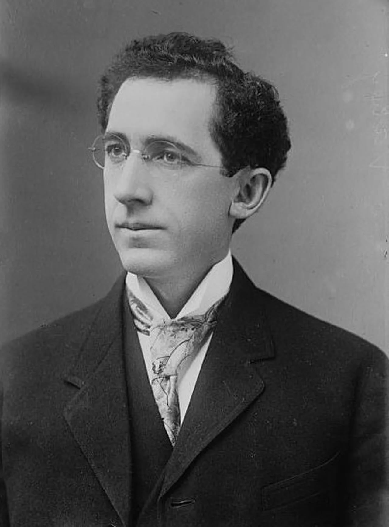 Porträt von James H. Vahey (1871–1929) – Gedenkseite