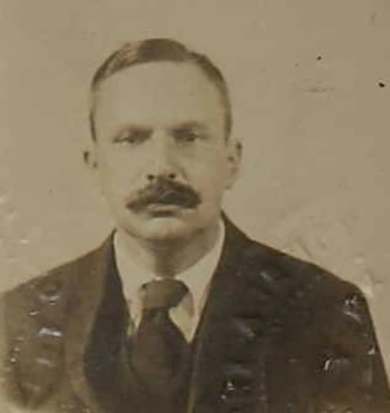 Portrait of Kingdon Gould I (1887–1945) – memorial page