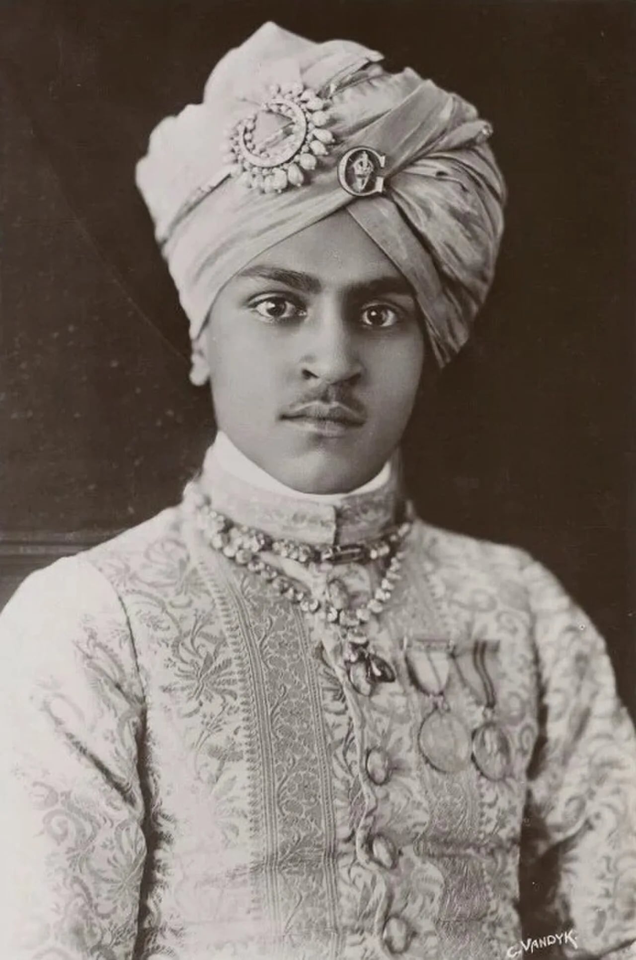 Portrait of Kishan Singh of Bharatpur (1899–1929) – memorial page