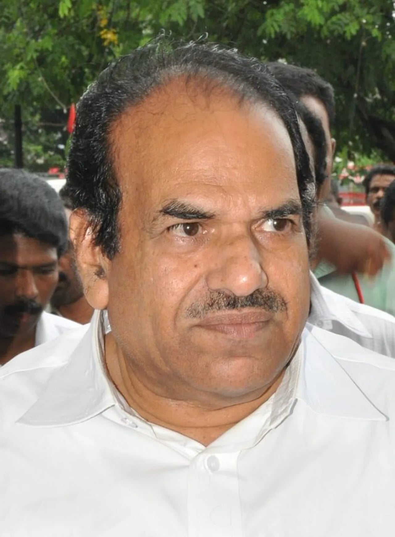 Porträt von Kodiyeri Balakrishnan (1953–2022) – Gedenkseite
