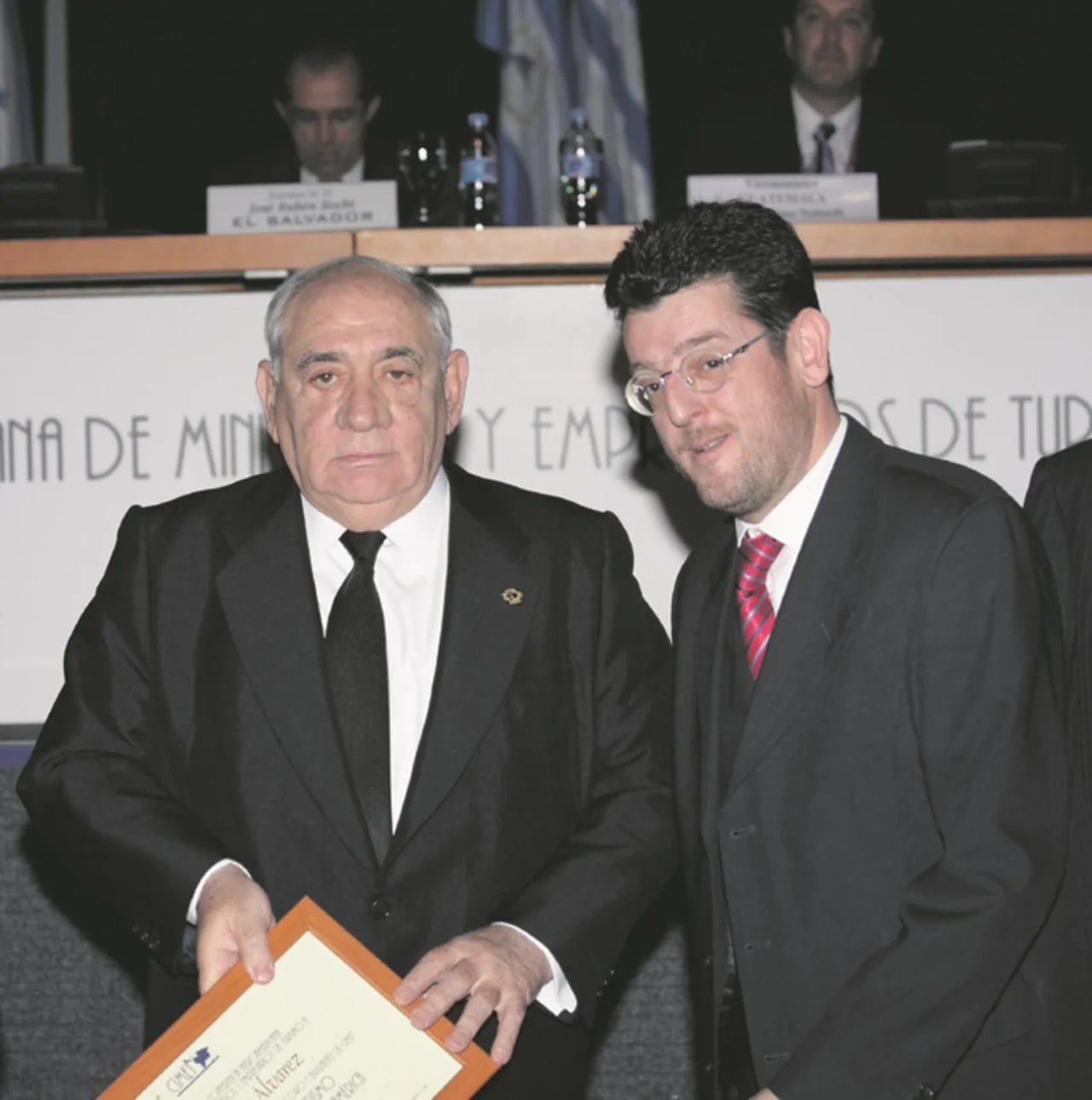 Portrait of Isidoro Álvarez (1935–2014) – memorial page