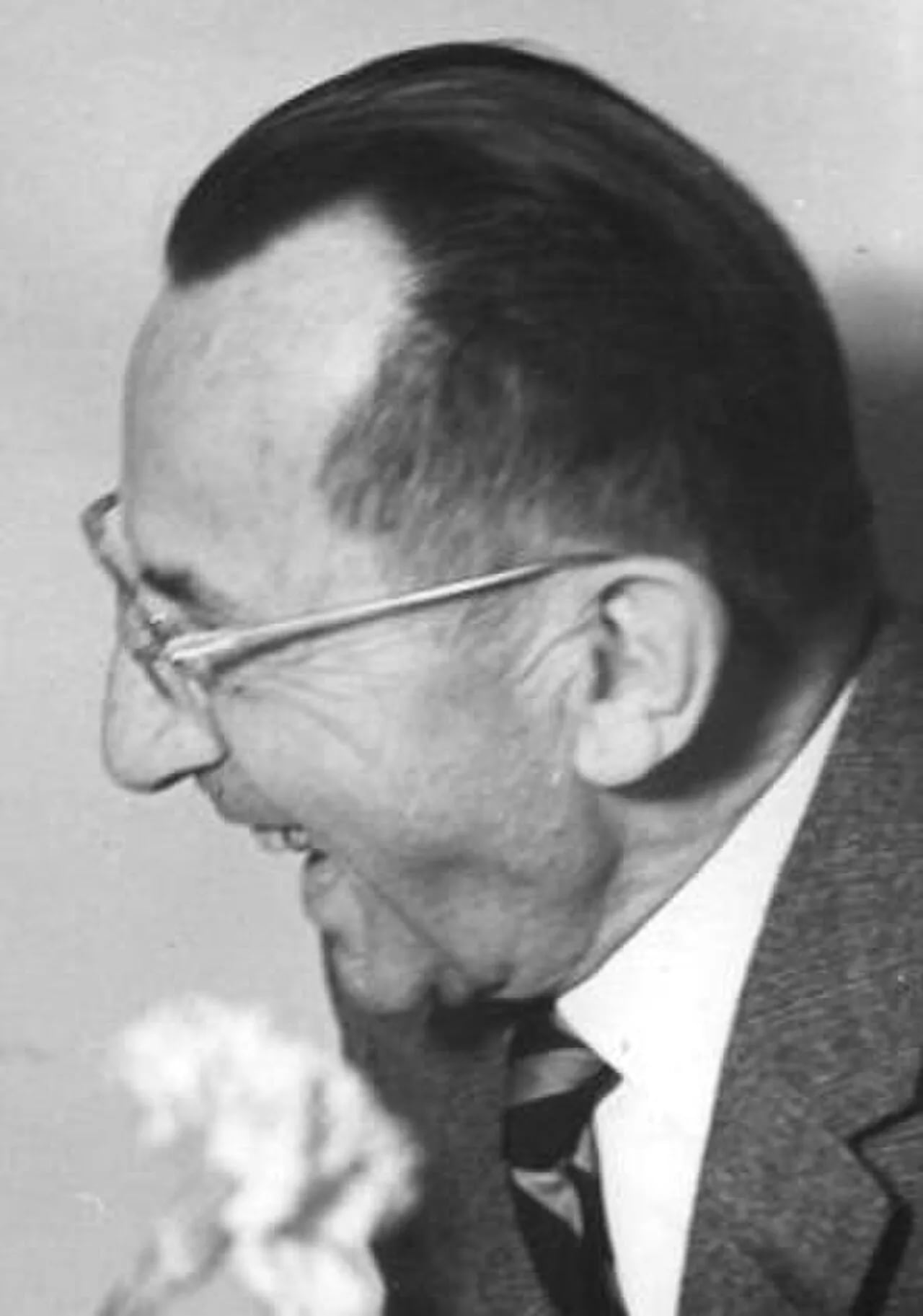 Portrait of Bruno Apitz (1900–1979) – memorial page