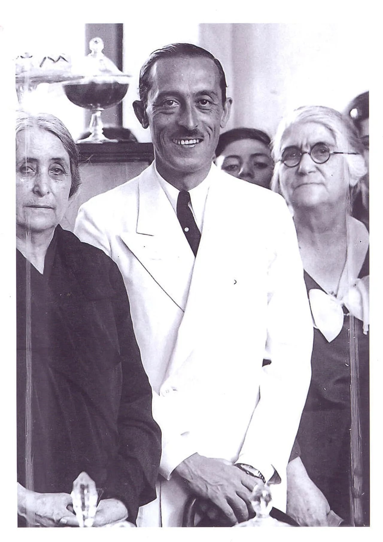 Porträt von Juan Luis Nougués (1898–1960) – Gedenkseite