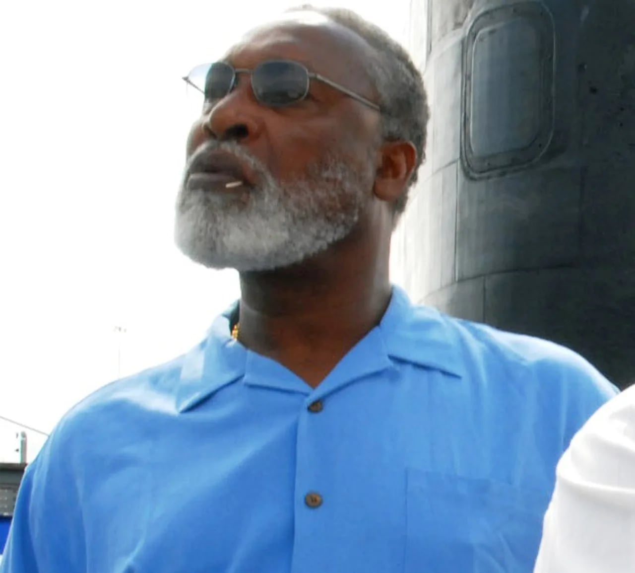 Porträt von L. C. Greenwood (1946–2013) – Gedenkseite