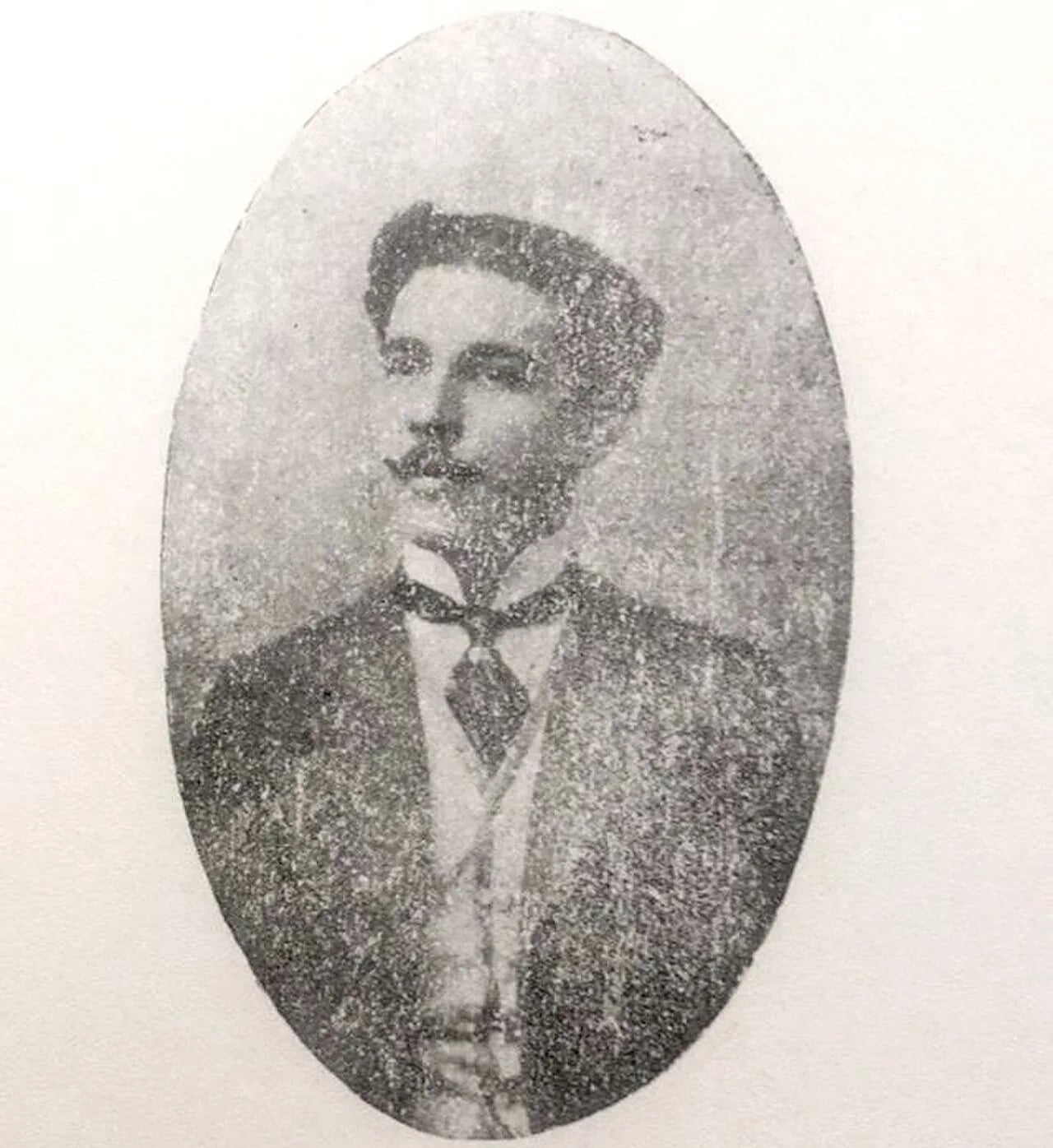 Portrait of Sergio Medina (1882–1933) – memorial page