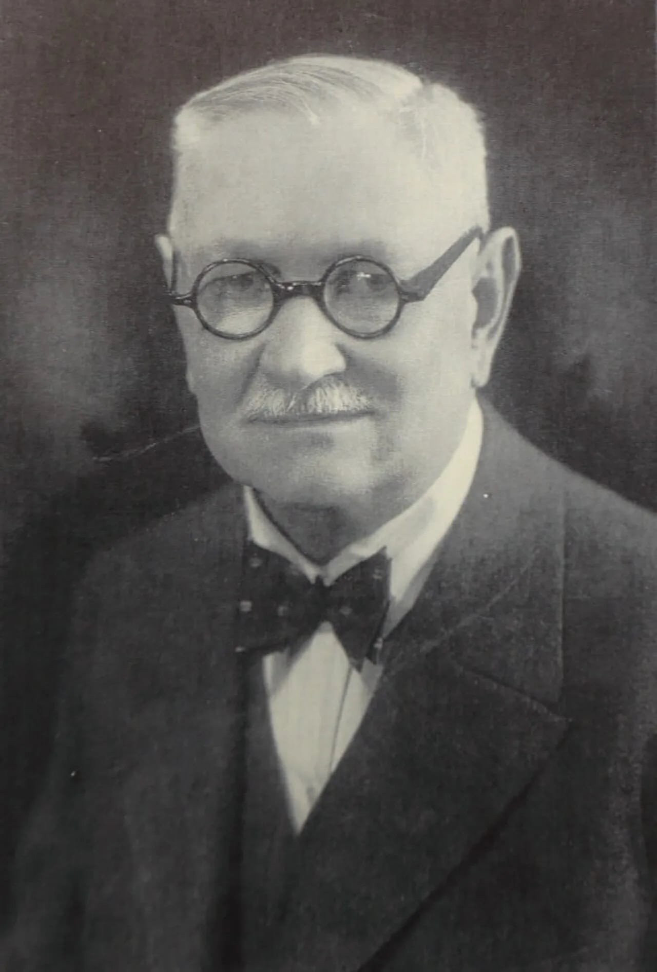 Porträt von Karel Fiala (1862–1939) – Gedenkseite