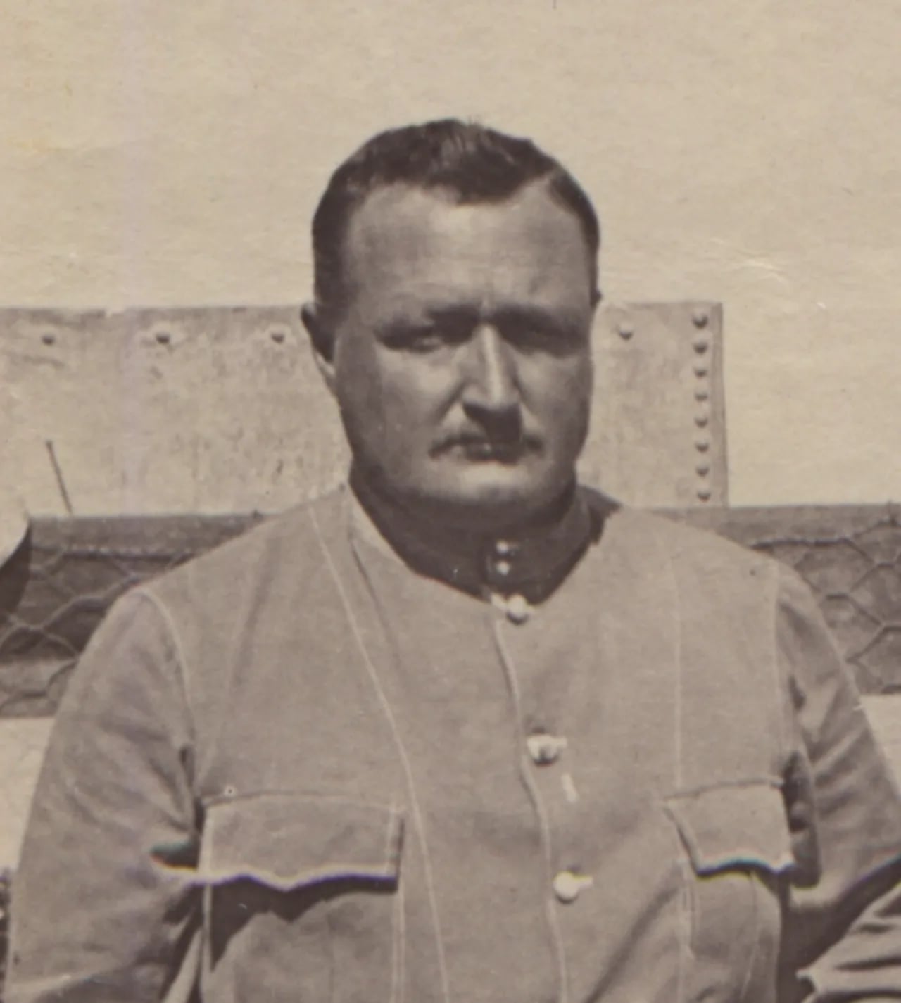 Porträt von Henry Ernest Hall (1869–1941) – Gedenkseite