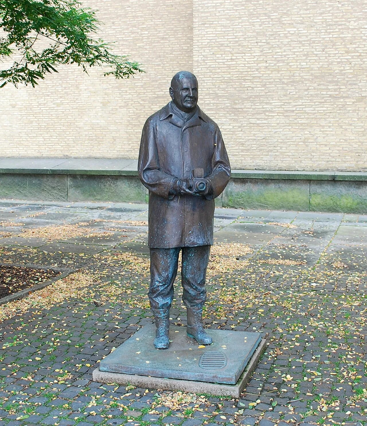 Porträt von Victor Hasselblad (1906–1978) – Gedenkseite
