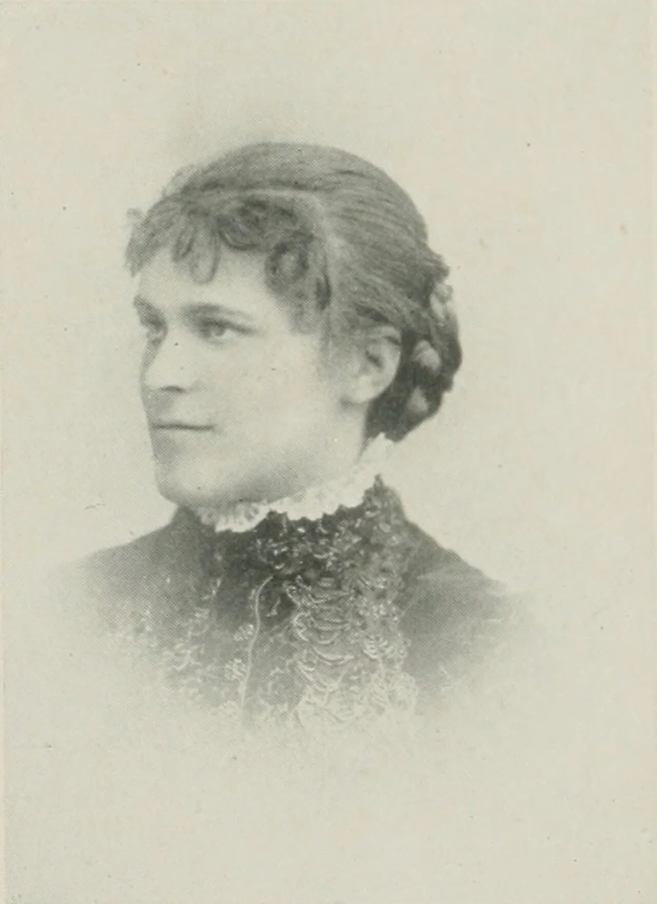 Portrait of Adaline Emerson Thompson (1859–1951) – memorial page