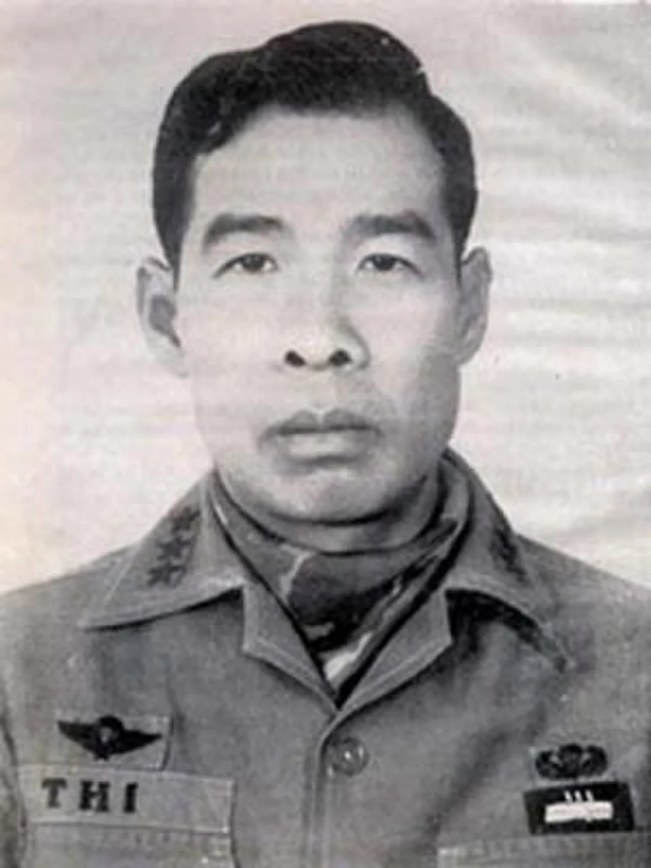 Porträt von Lam Quang Thi (1932–2021) – Gedenkseite
