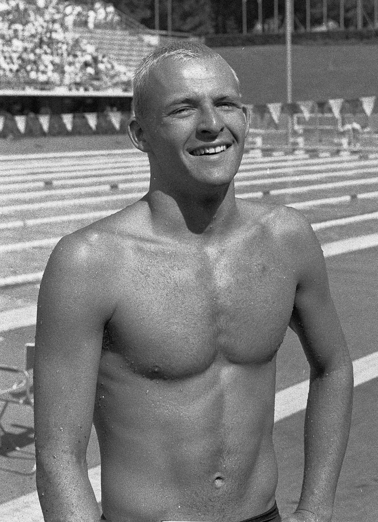 Porträt von Lance Larson (1940–2024) – Gedenkseite