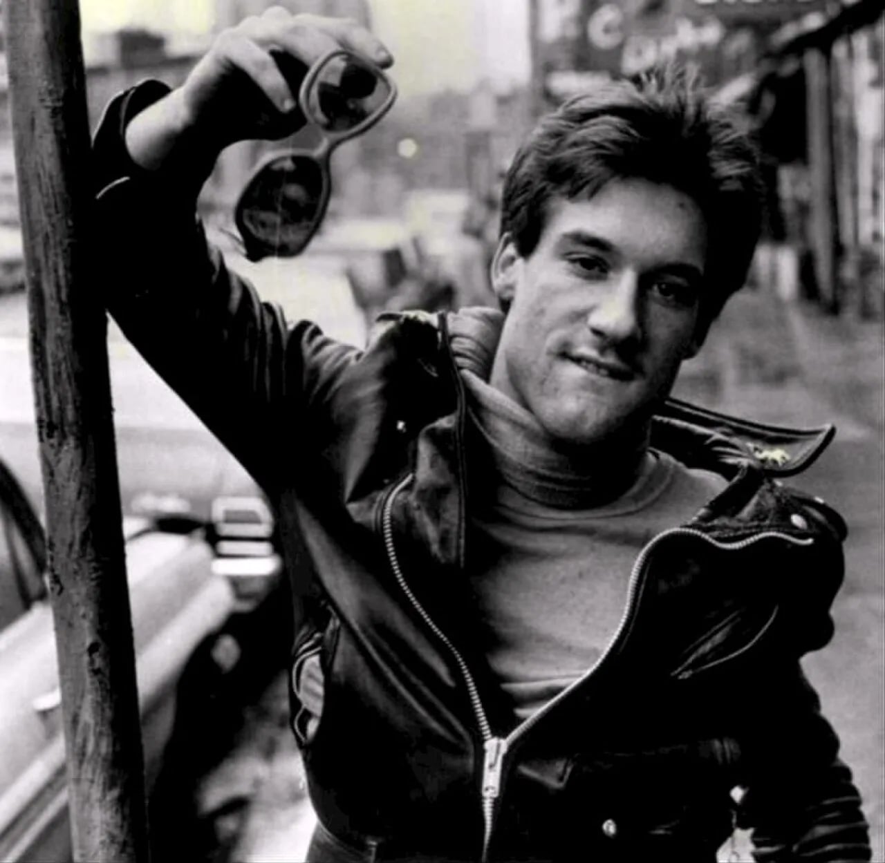 Porträt von Lance Loud (1951–2001) – Gedenkseite