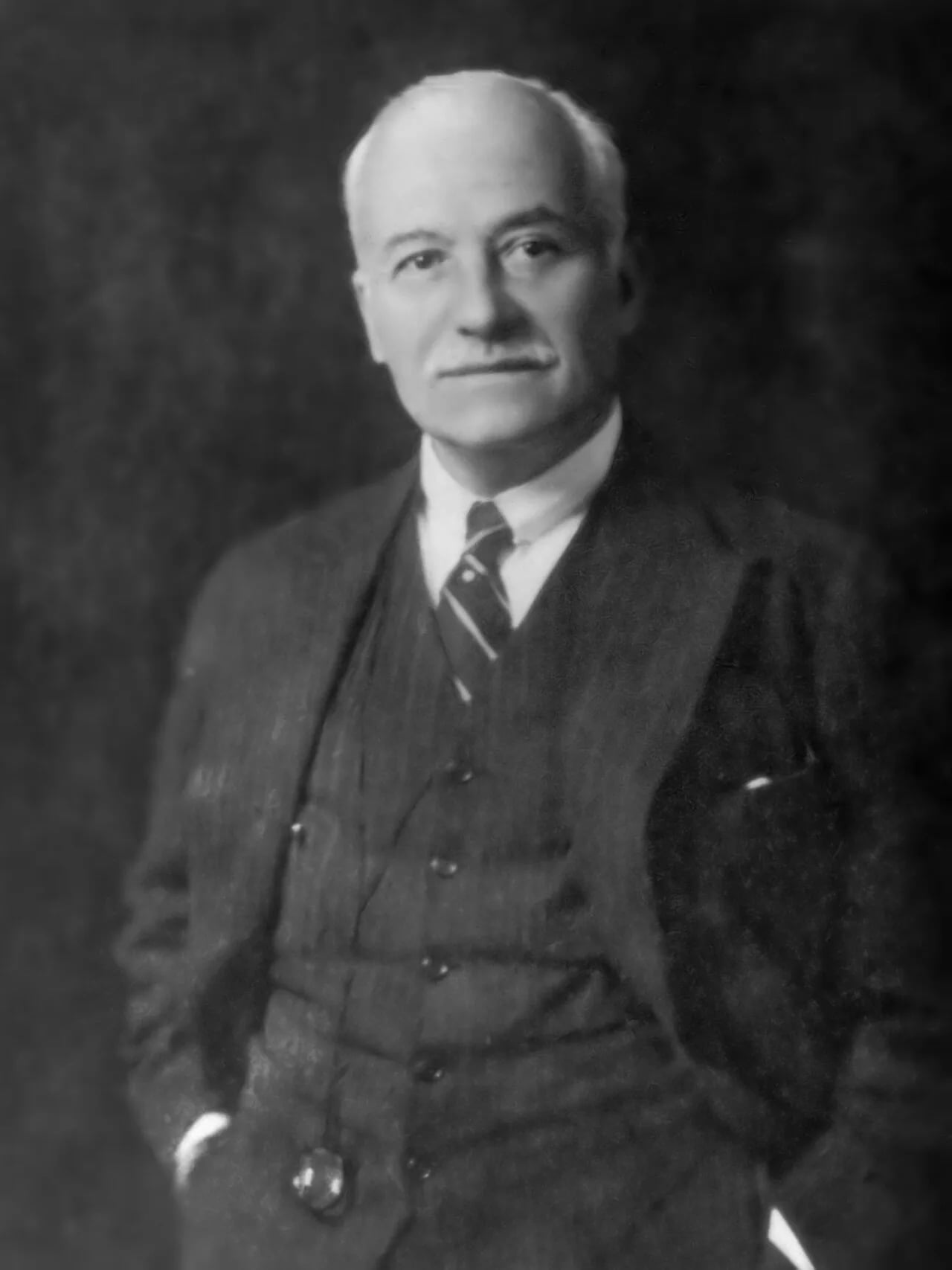 Portrait of Henri Deterding (1866–1939) – memorial page