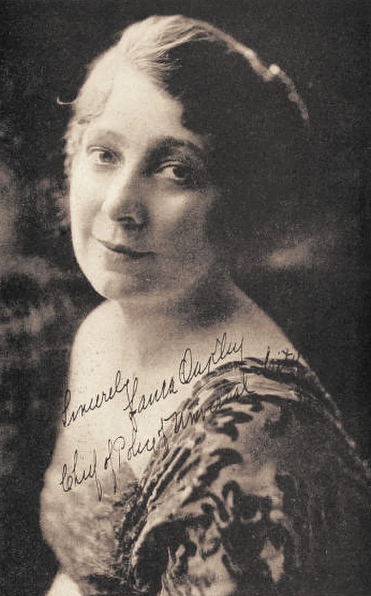 Porträt von Laura Oakley (1879–1957) – Gedenkseite