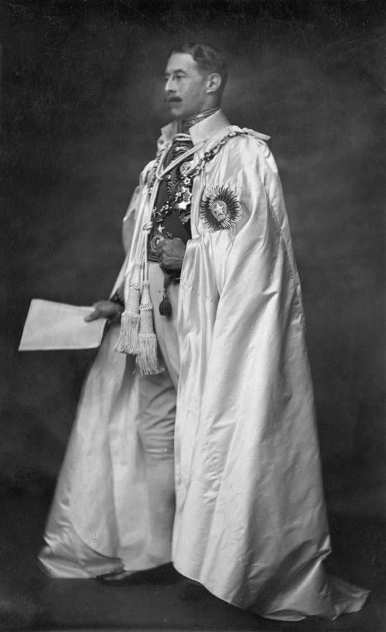 Portrait of Lawrence Dundas, 2. Marquess of Zetland (1876–1961) – memorial page
