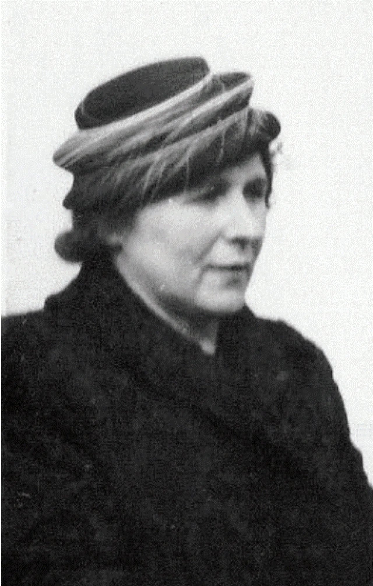 Portrait of Božena Kropáčková (1901–1975) – memorial page