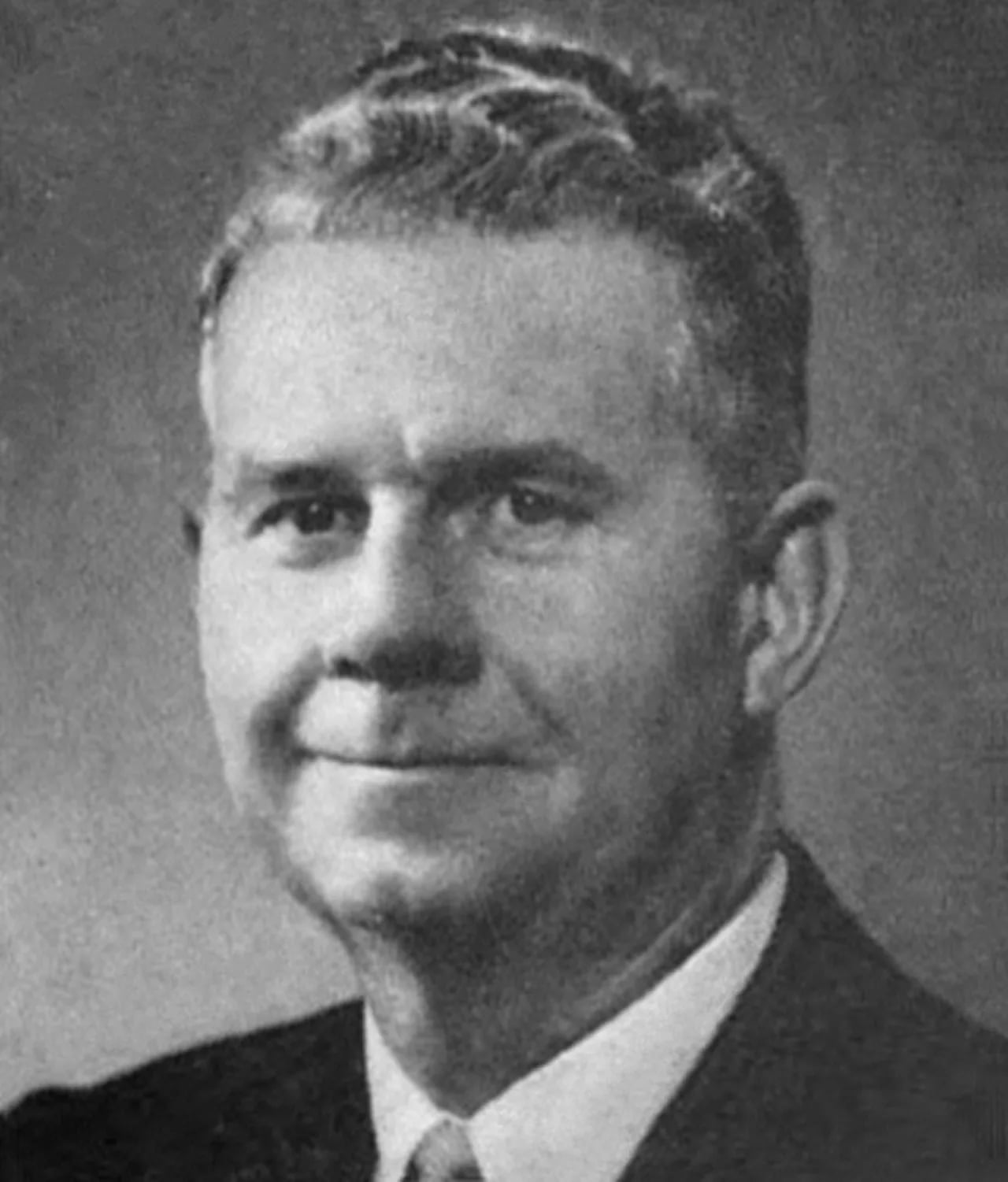 Portrait of Harris B. McDowell (1906–1988) – memorial page