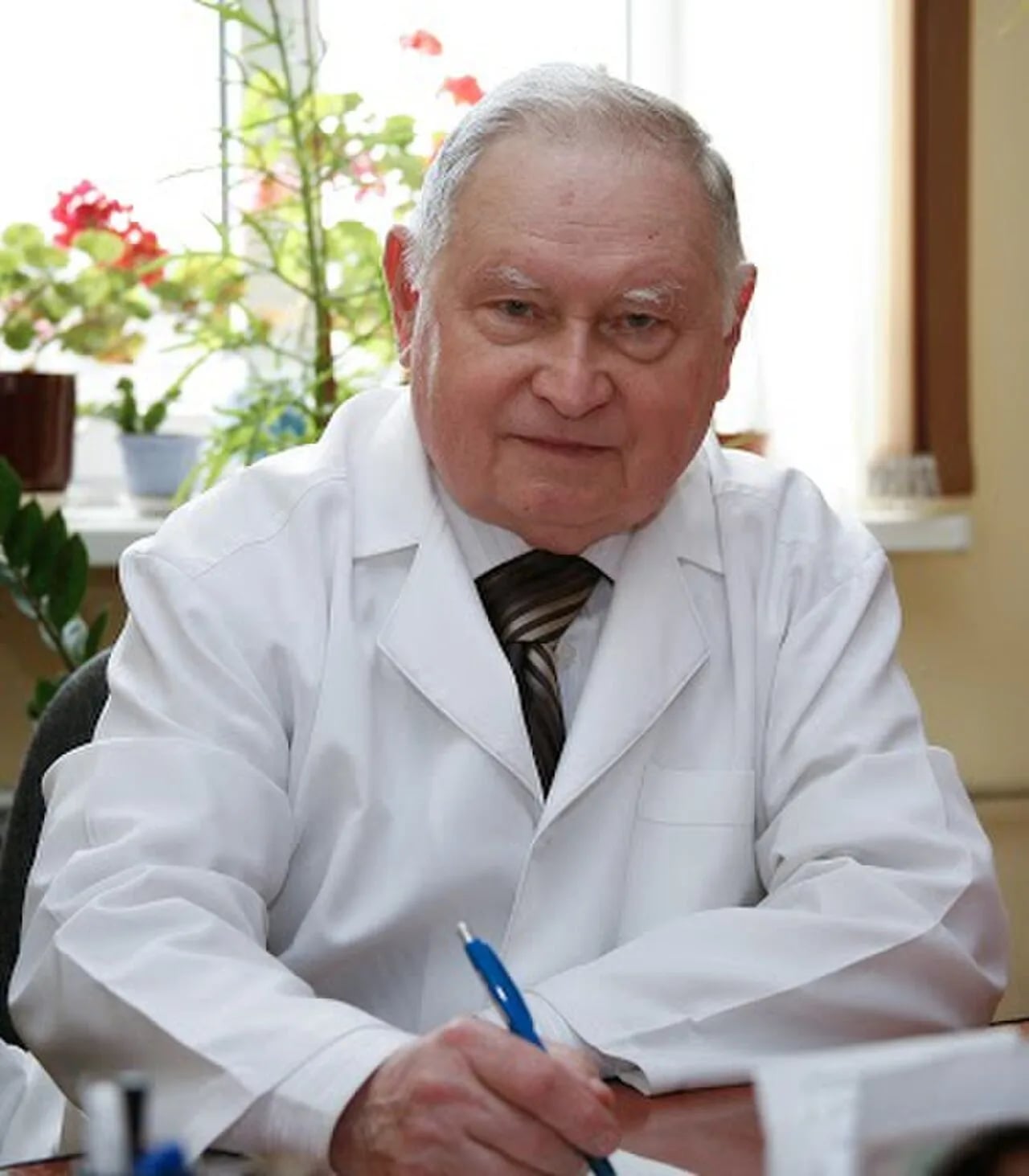 Portrait of Volodymyr Kondratiuk (1936–2020) – memorial page
