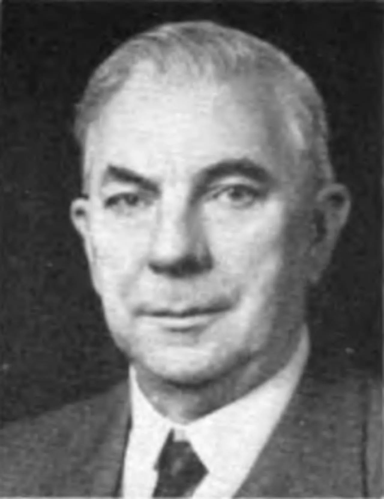 Portrait of Leland W. Carr (1883–1969) – memorial page