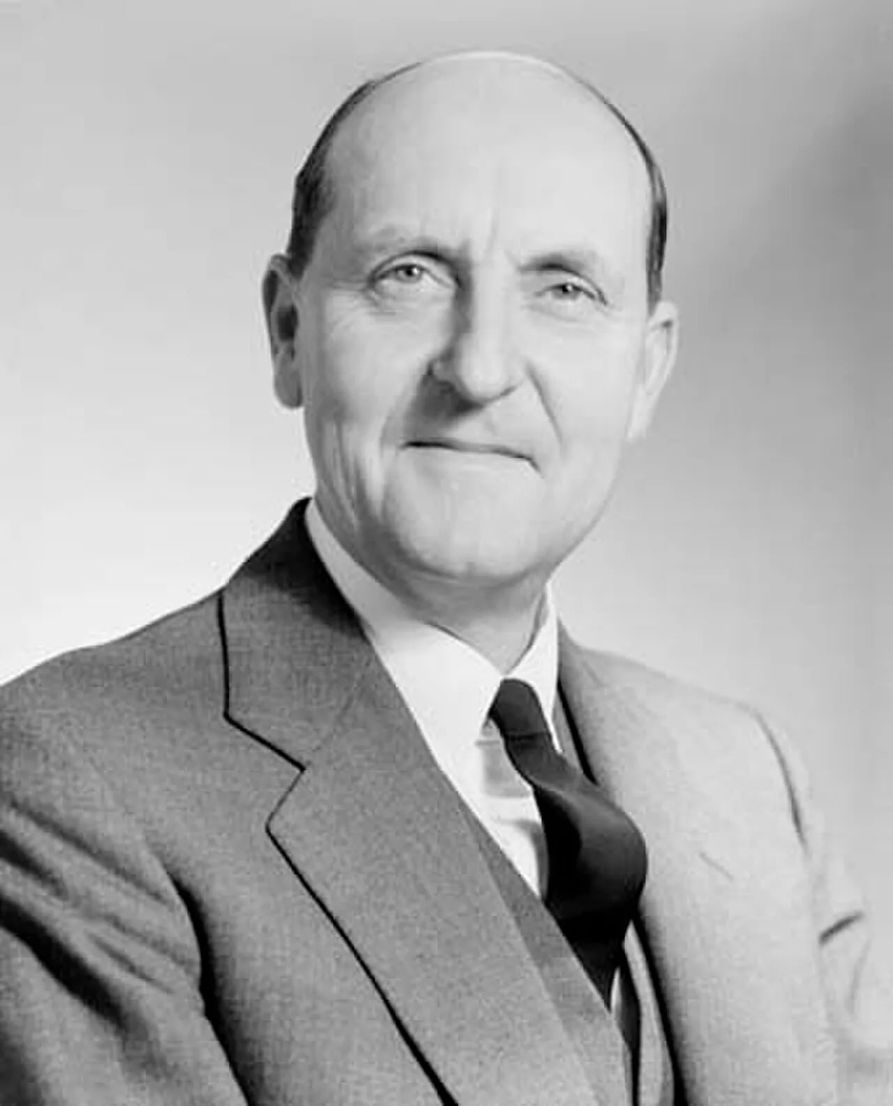 Porträt von Lenox Hewitt (1917–2020) – Gedenkseite